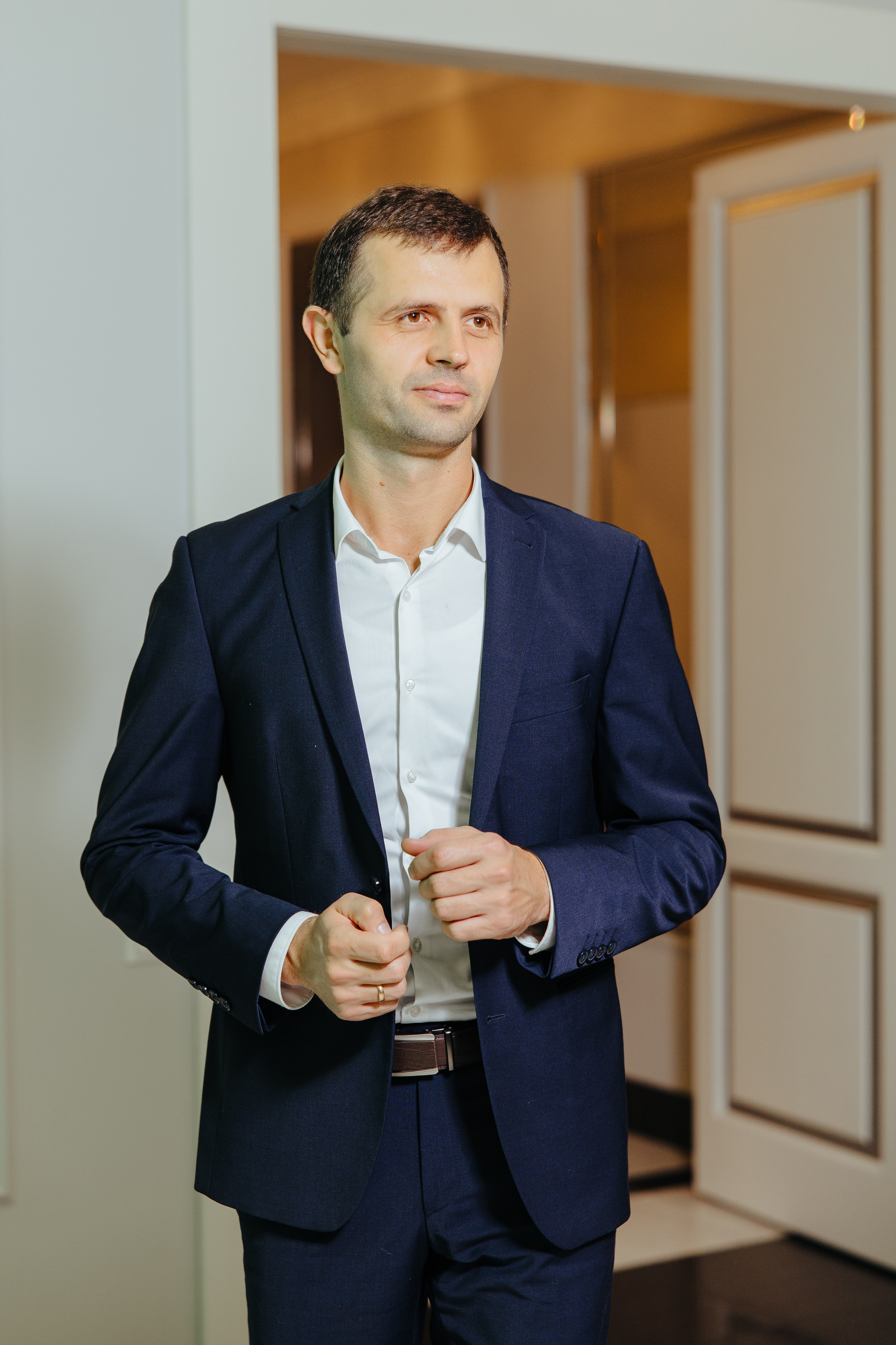 Mihai 40 ani. Fotograf de nuntă și evenimente private!