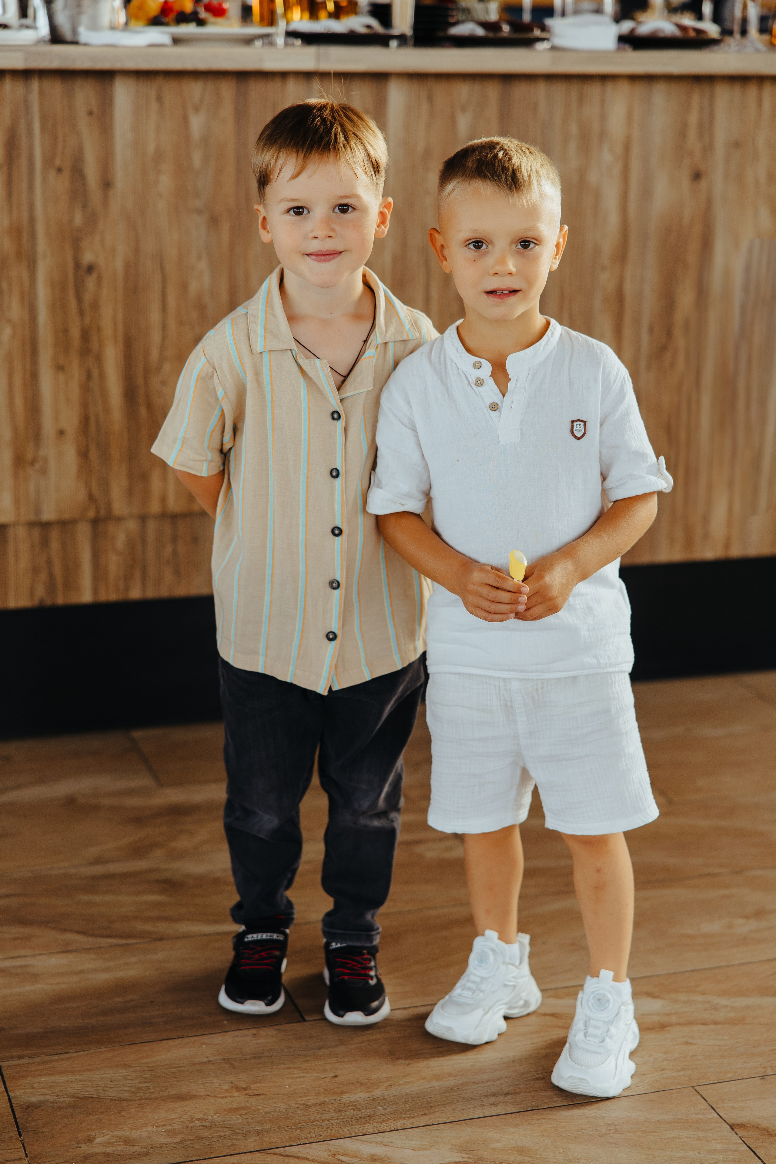 Nicoleta. Fotograf de nuntă și evenimente private!