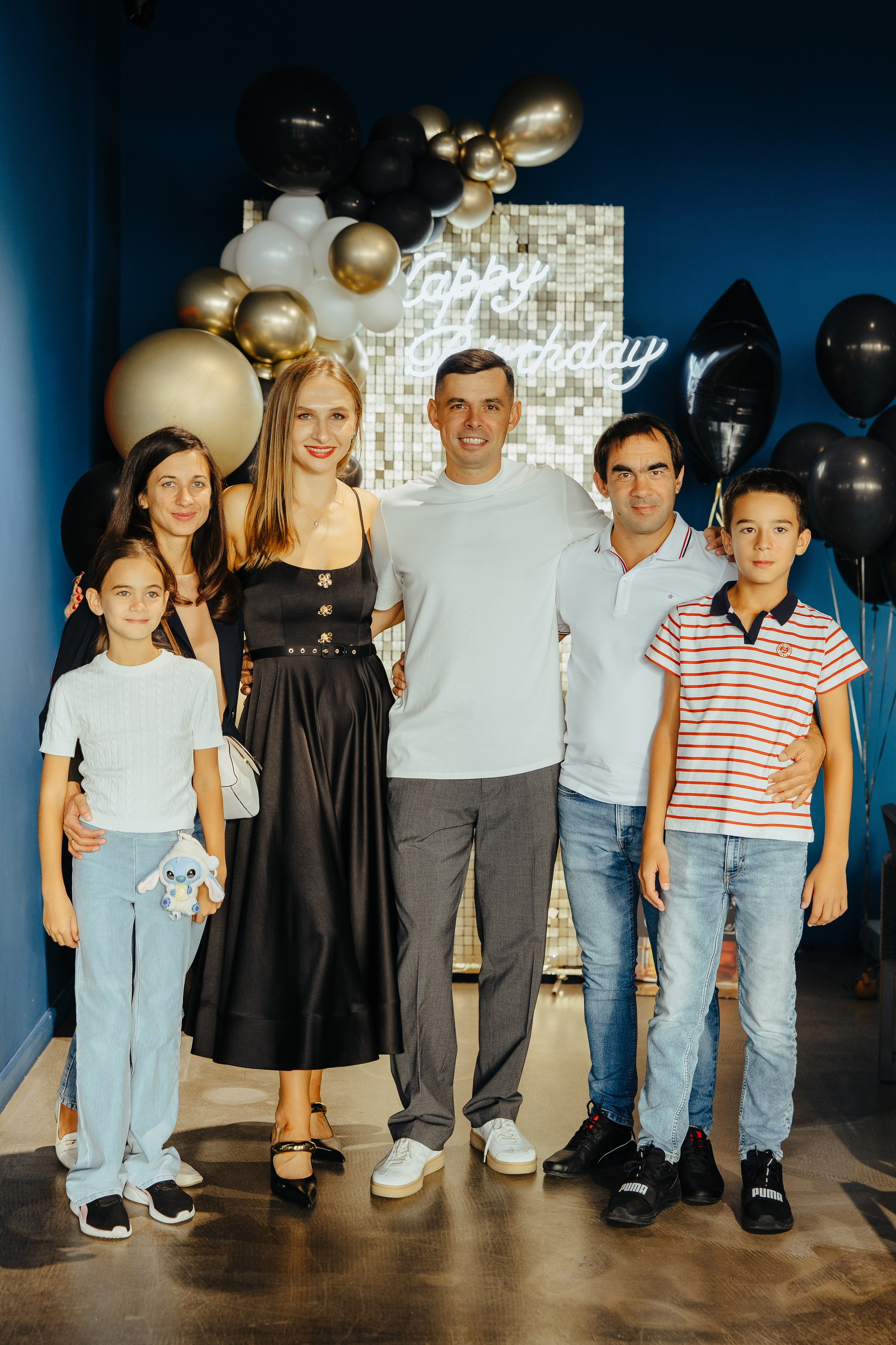 Oleg 40 ani. Fotograf de nuntă și evenimente private!