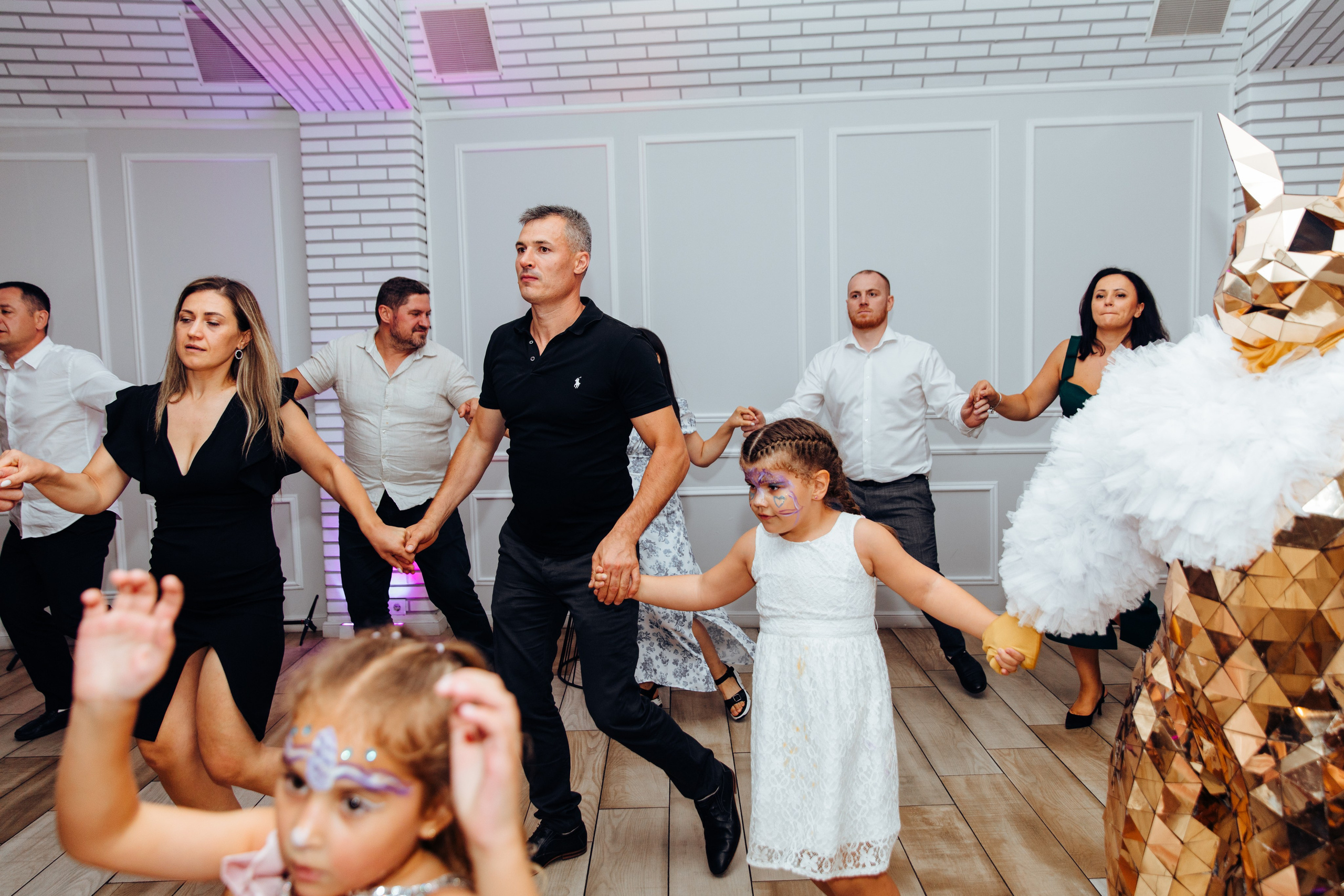 Antonia. Fotograf de nuntă și evenimente private!