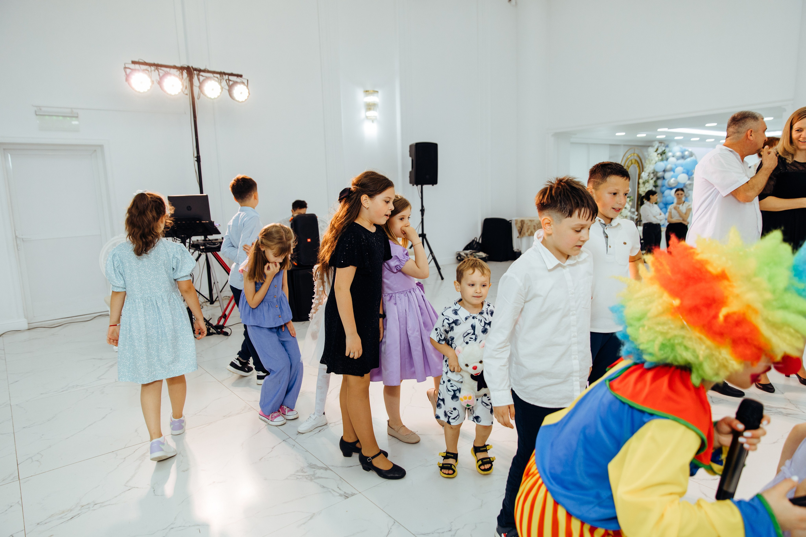 Ionel-Alessandro. Fotograf de nuntă și evenimente private!