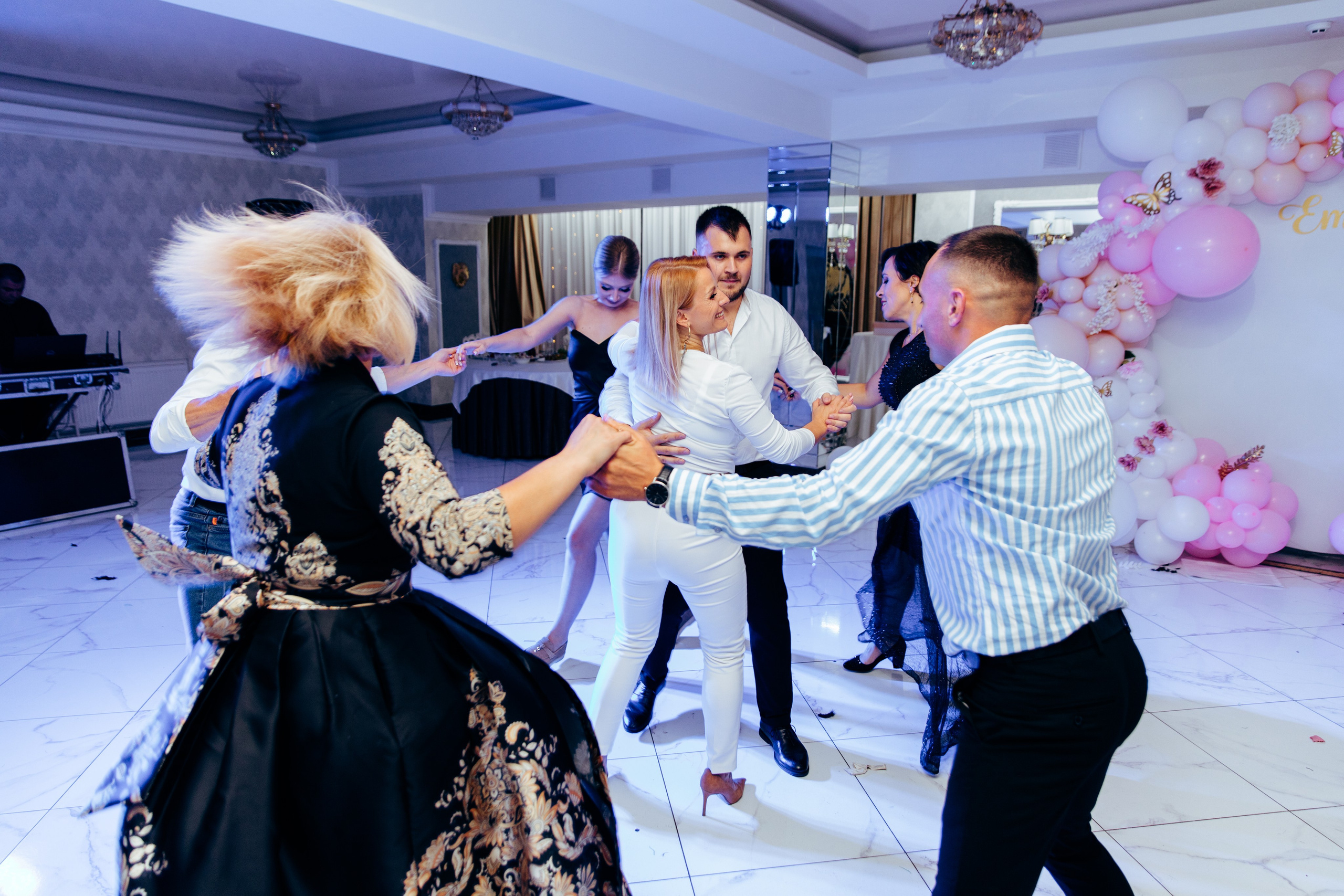 Emma. Fotograf de nuntă și evenimente private!