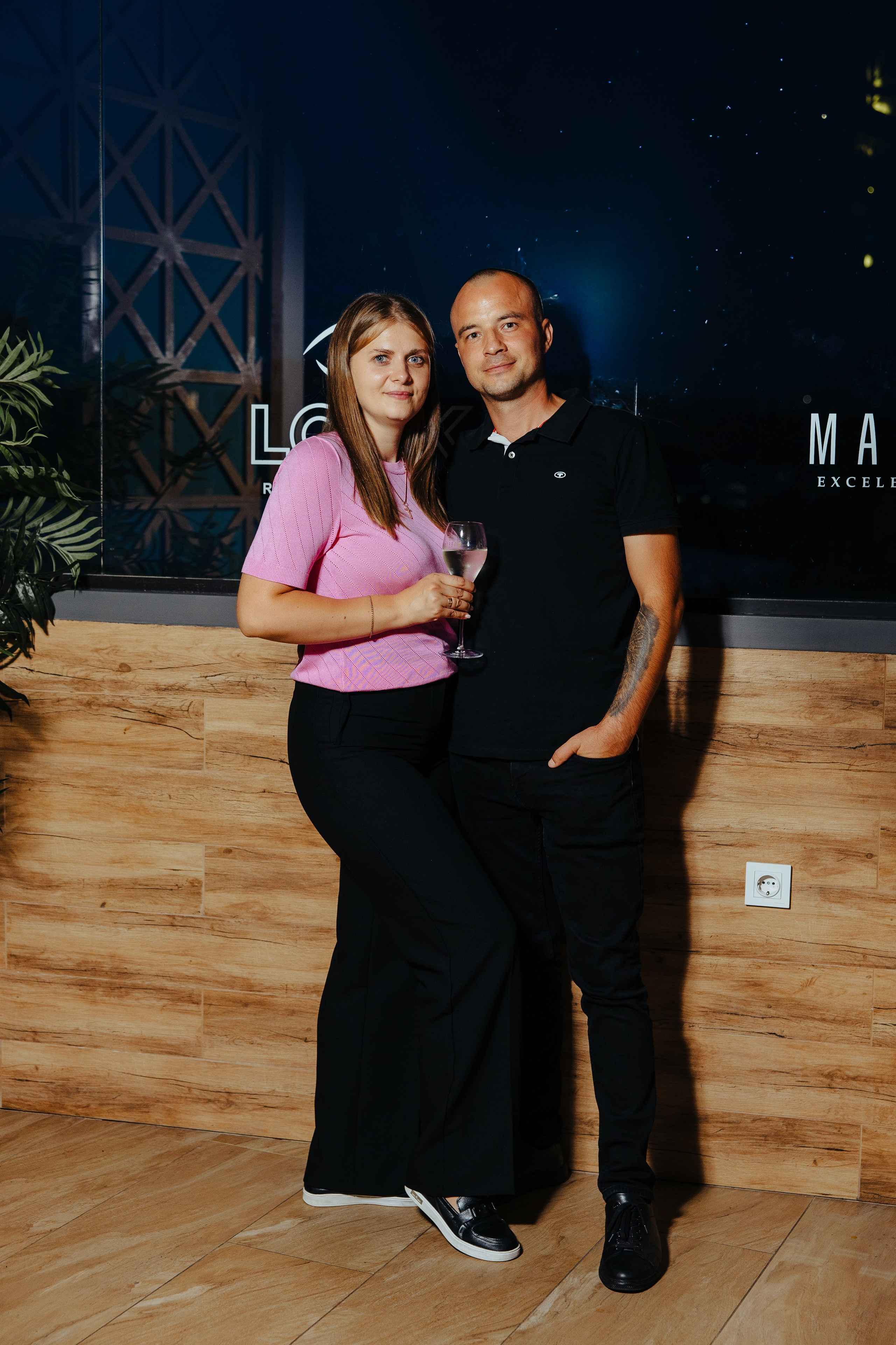 Nicoleta. Fotograf de nuntă și evenimente private!