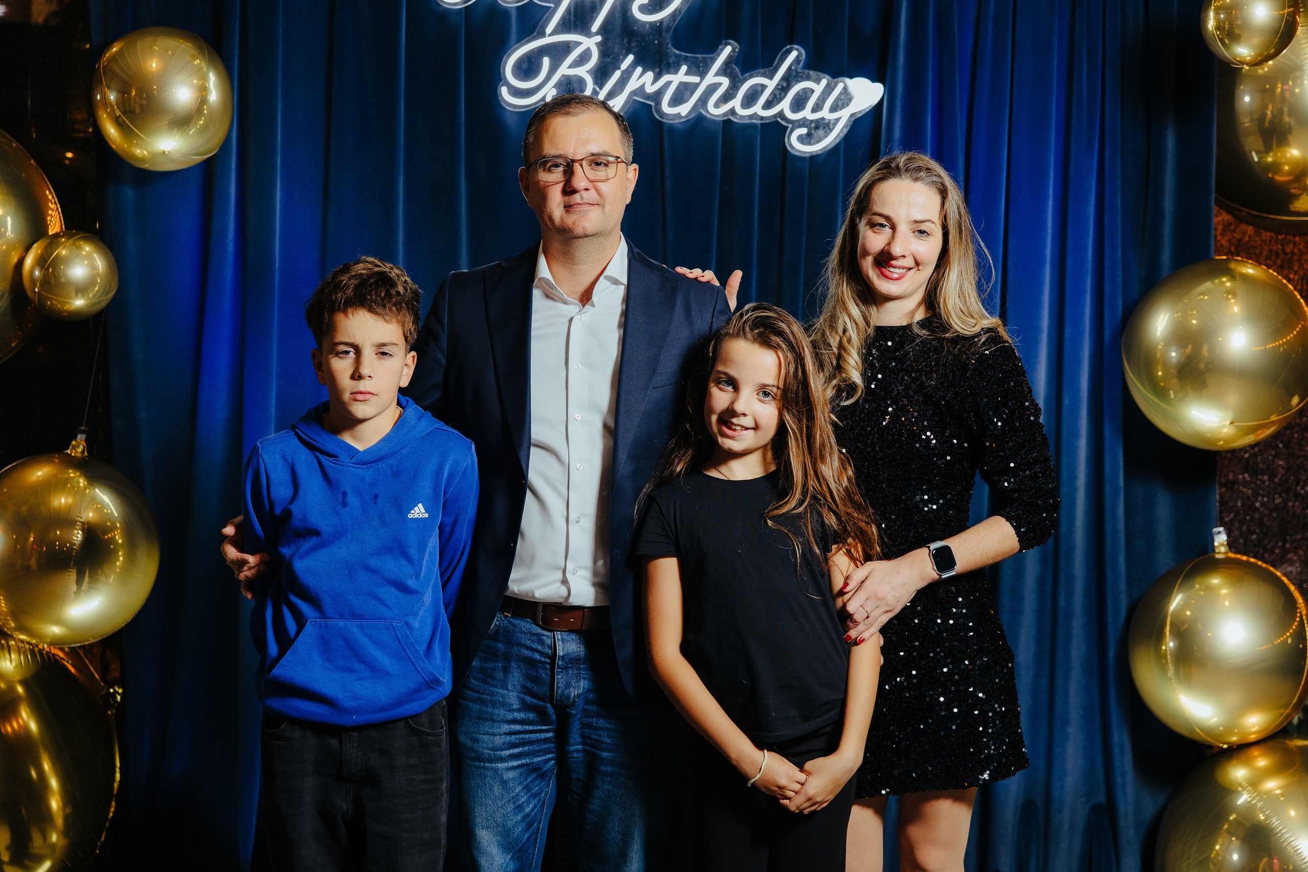 Mihai 40 ani. Fotograf de nuntă și evenimente private!