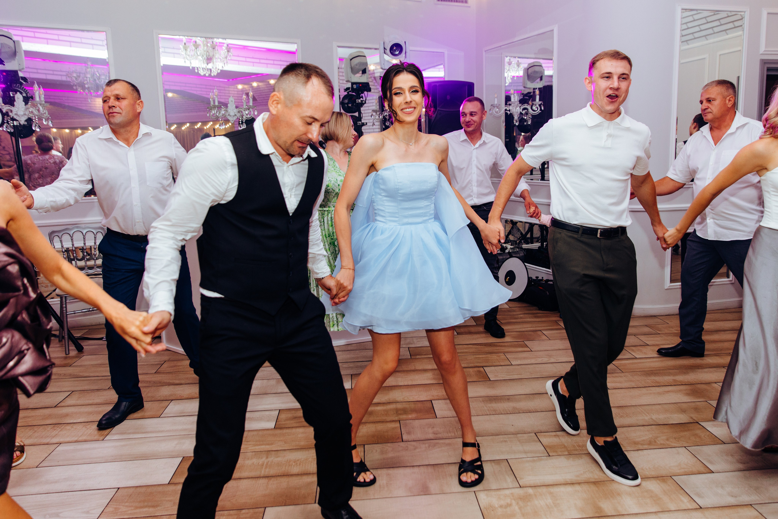 Antonia. Fotograf de nuntă și evenimente private!