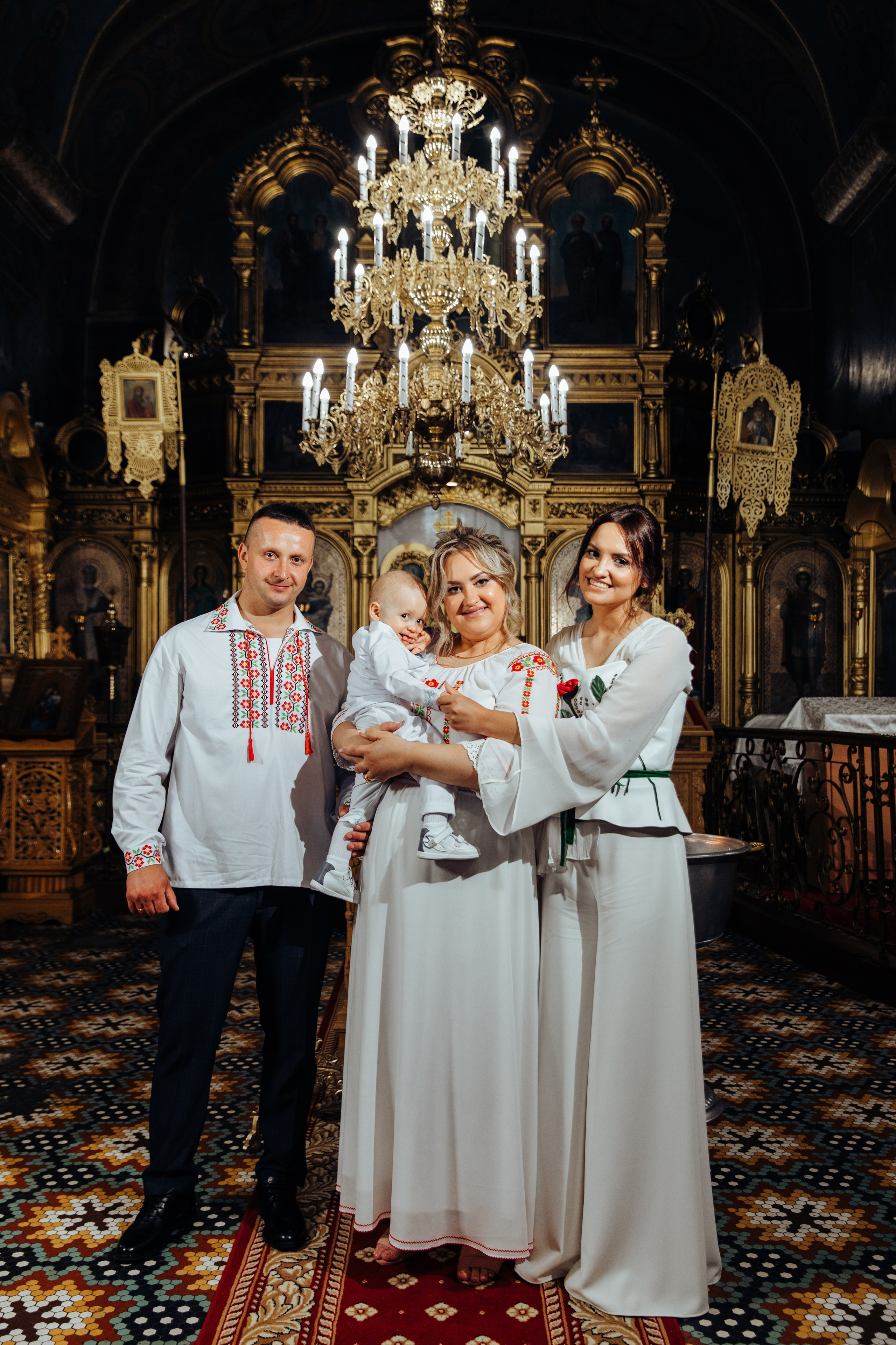 Botez Ionel. Fotograf de nuntă și evenimente private!