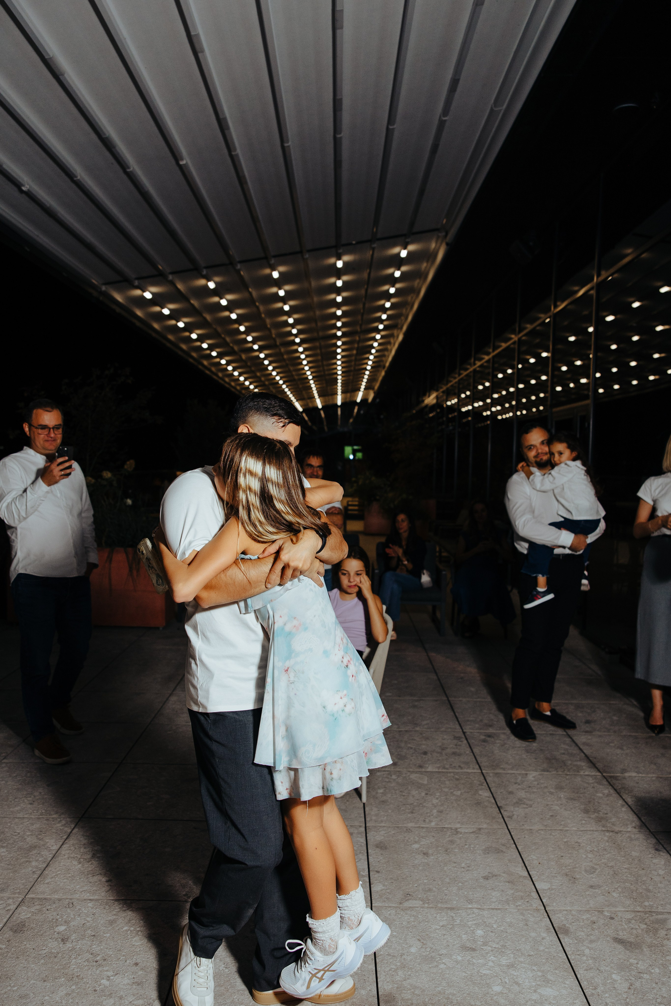 Oleg 40 ani. Fotograf de nuntă și evenimente private!