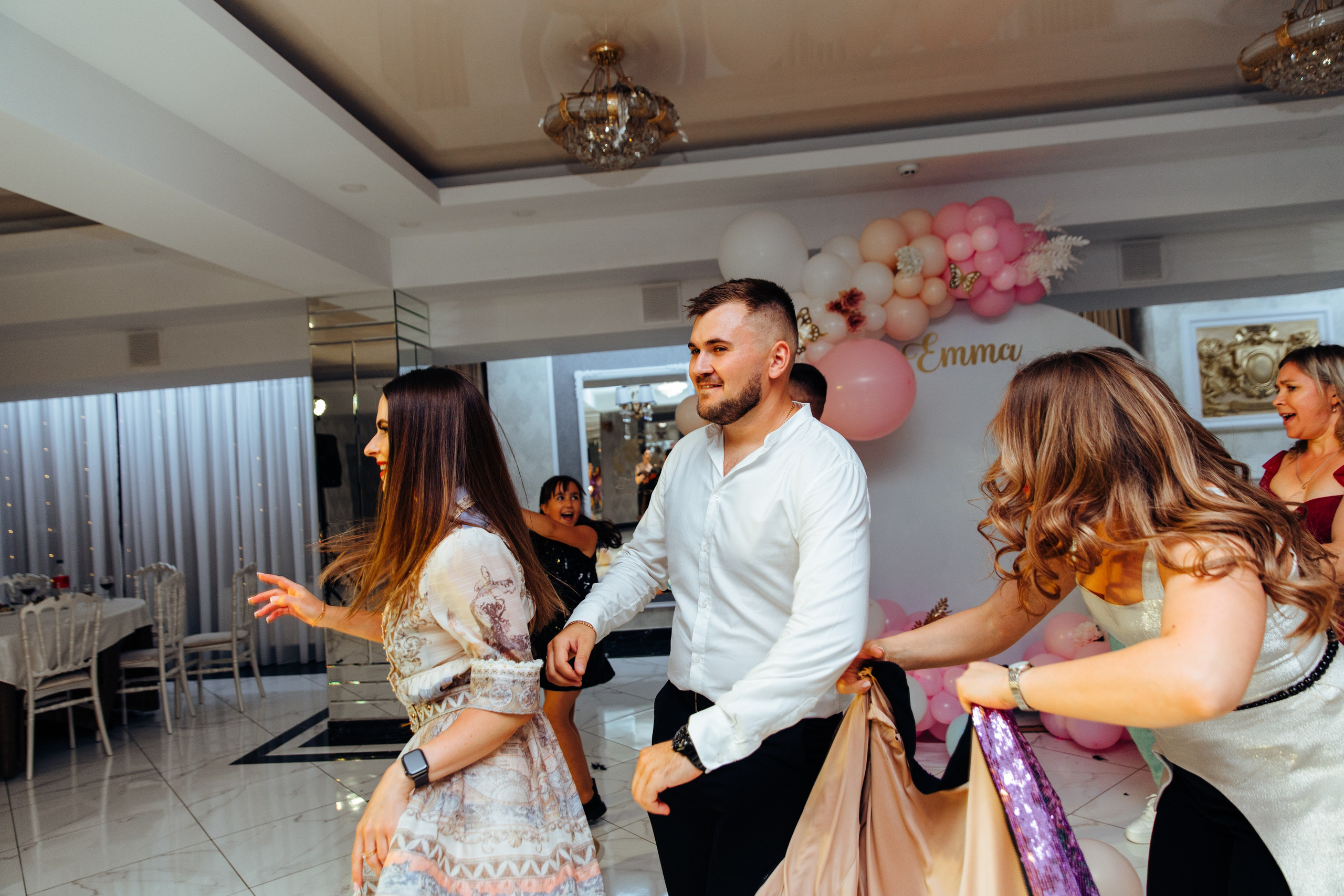 Emma. Fotograf de nuntă și evenimente private!