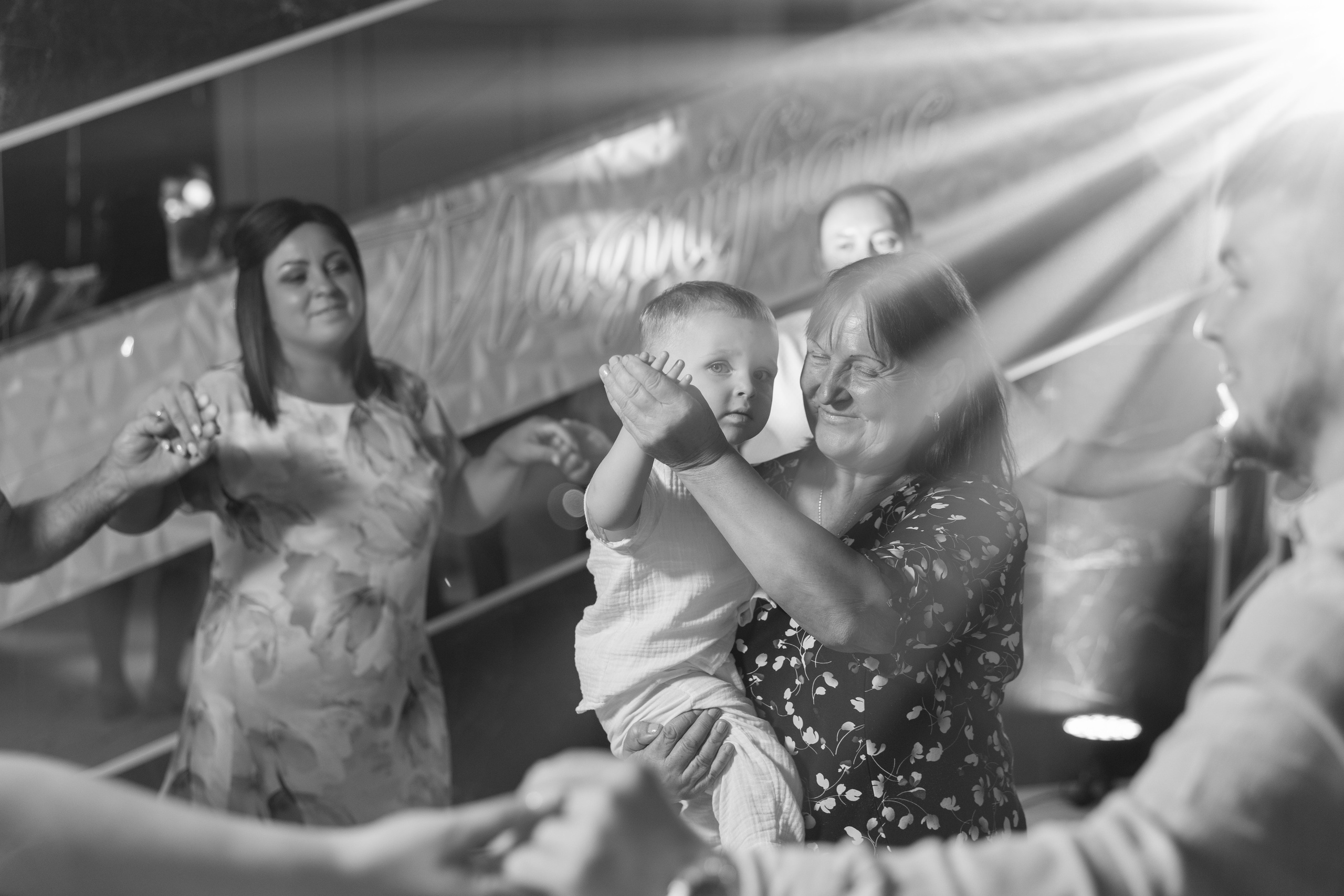 Delia. Fotograf de nuntă și evenimente private!