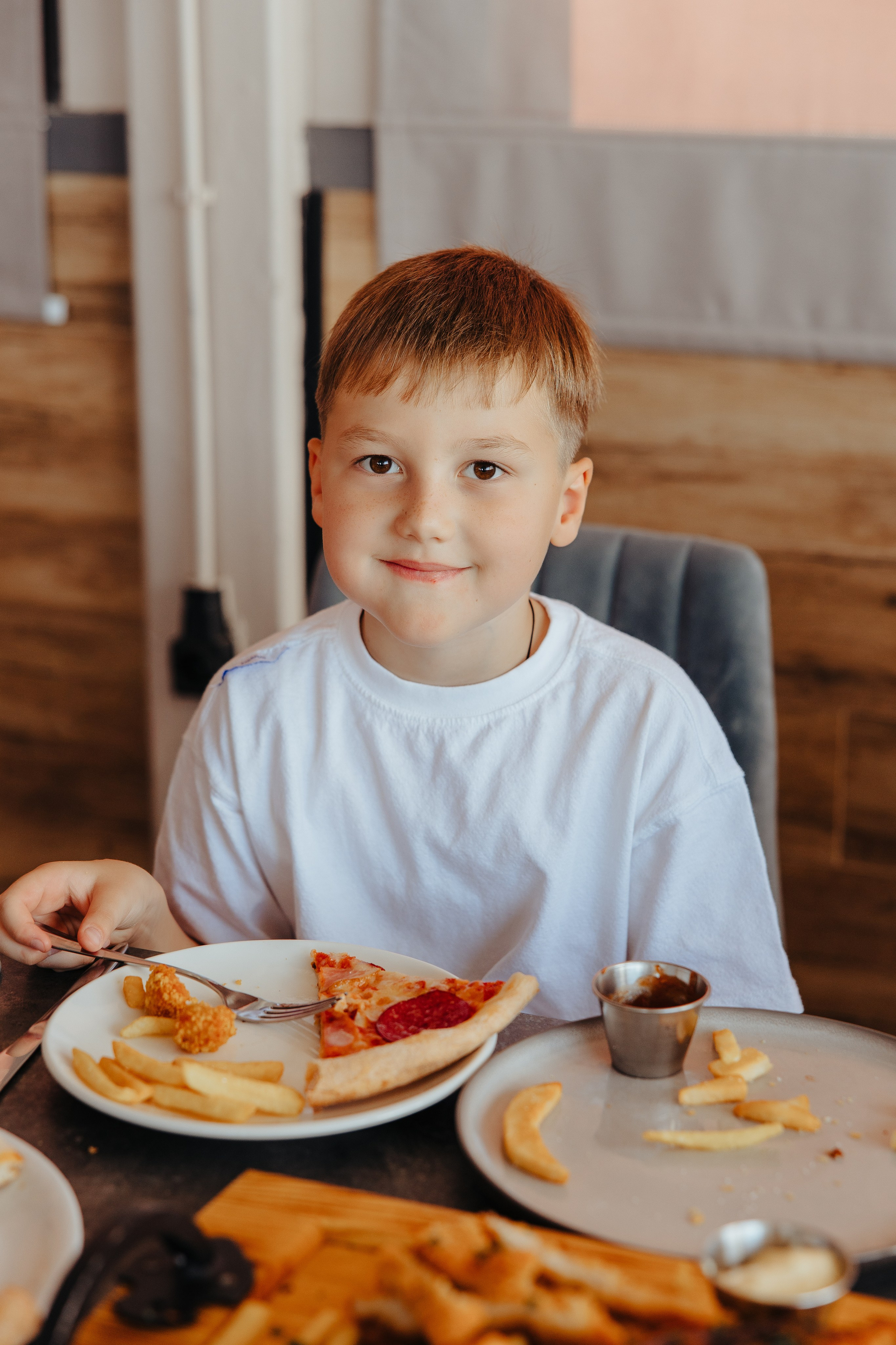 Nicoleta. Fotograf de nuntă și evenimente private!