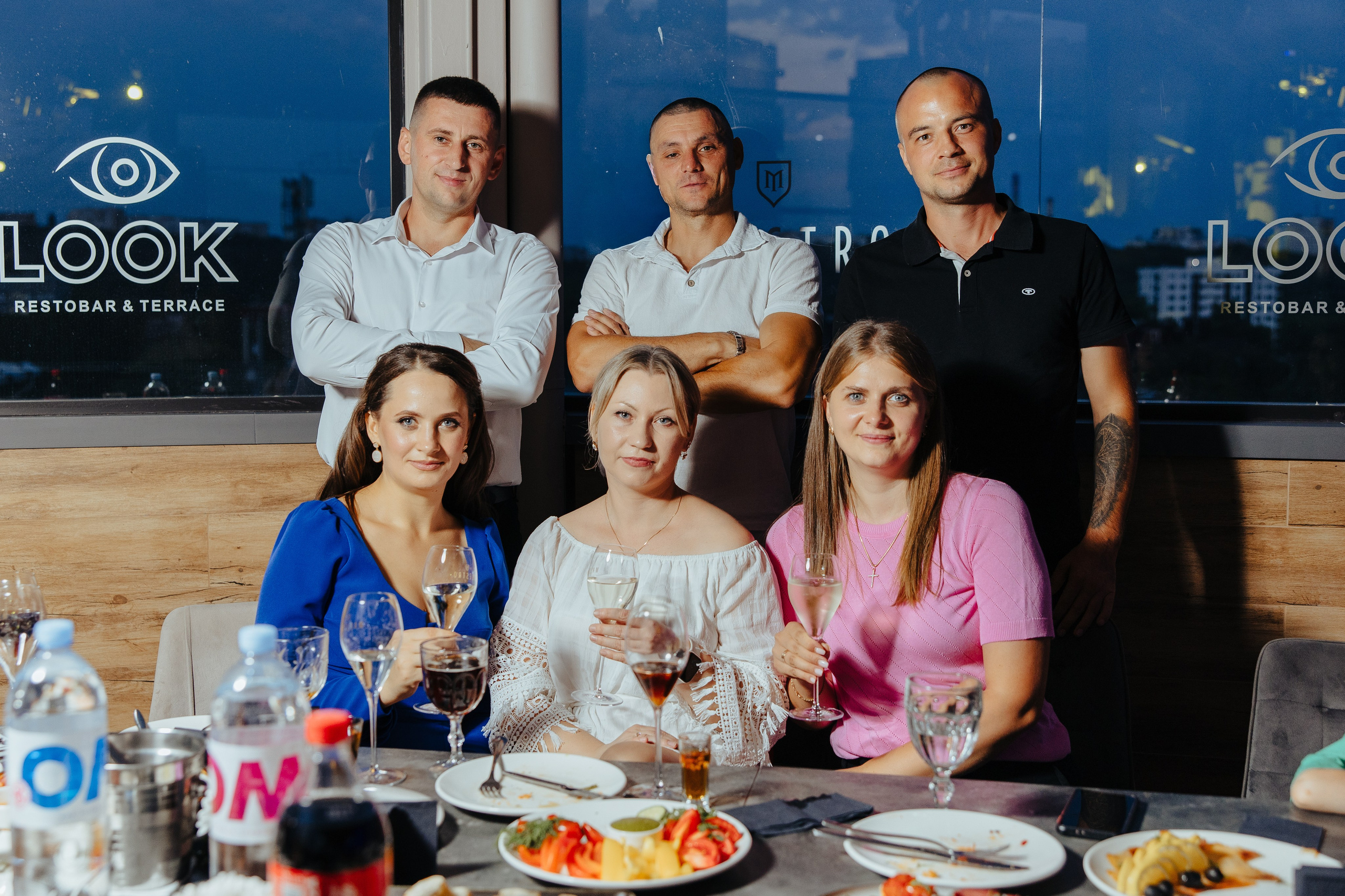 Nicoleta. Fotograf de nuntă și evenimente private!