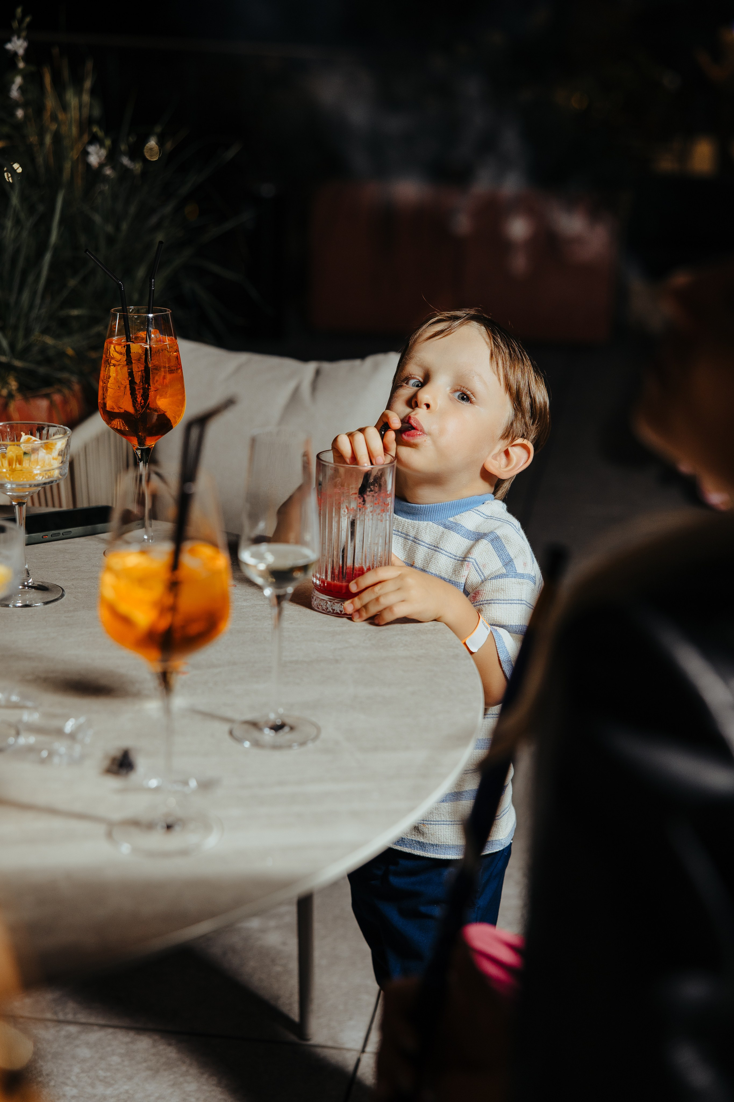 Oleg 40 ani. Fotograf de nuntă și evenimente private!