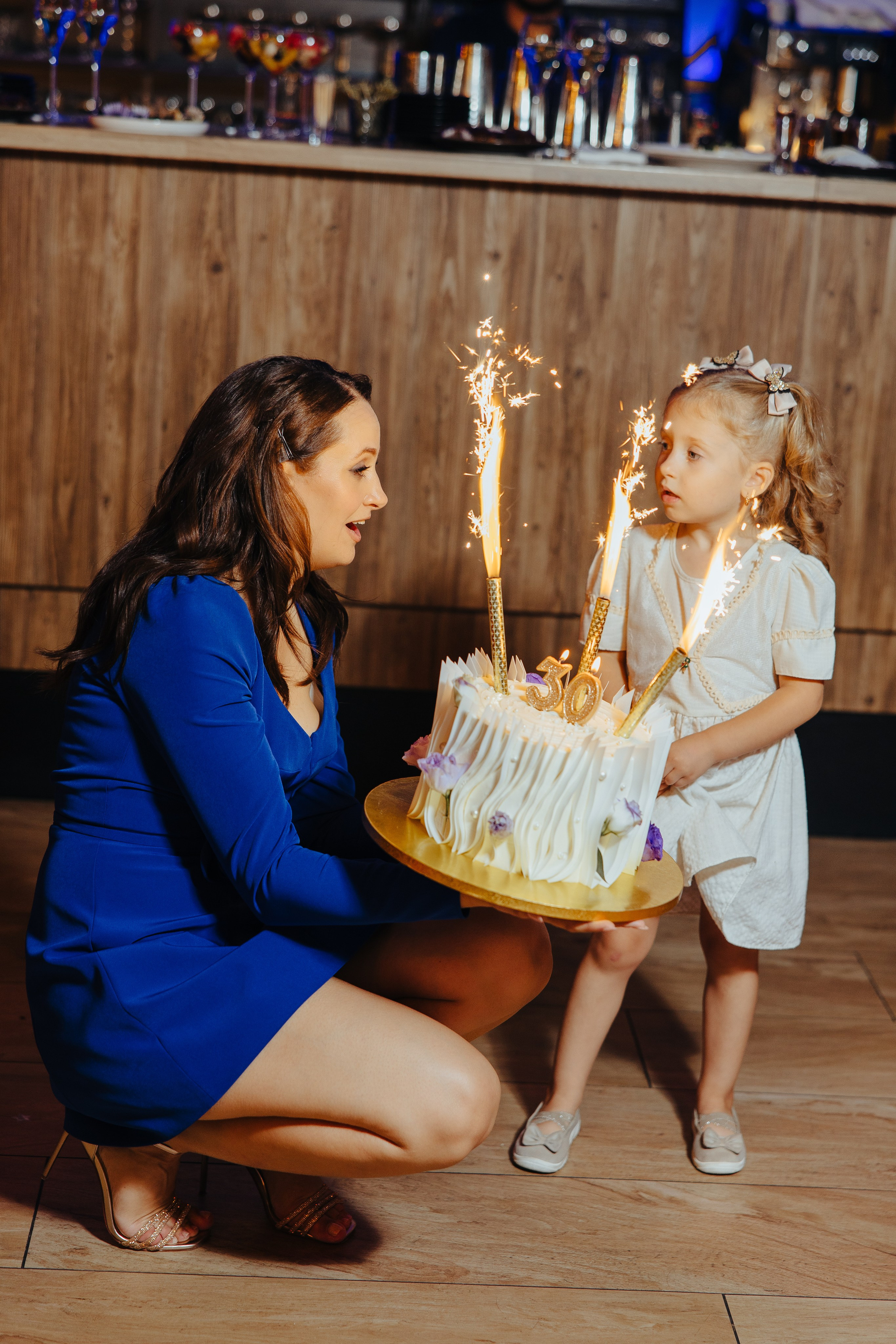 Nicoleta. Fotograf de nuntă și evenimente private!