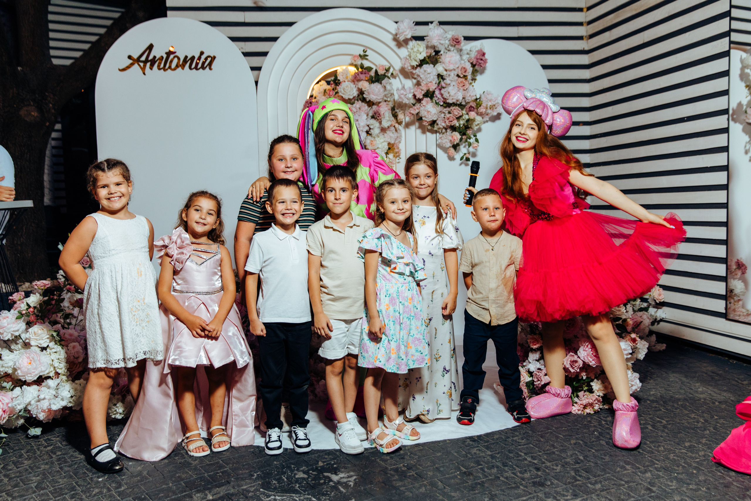 Antonia. Fotograf de nuntă și evenimente private!