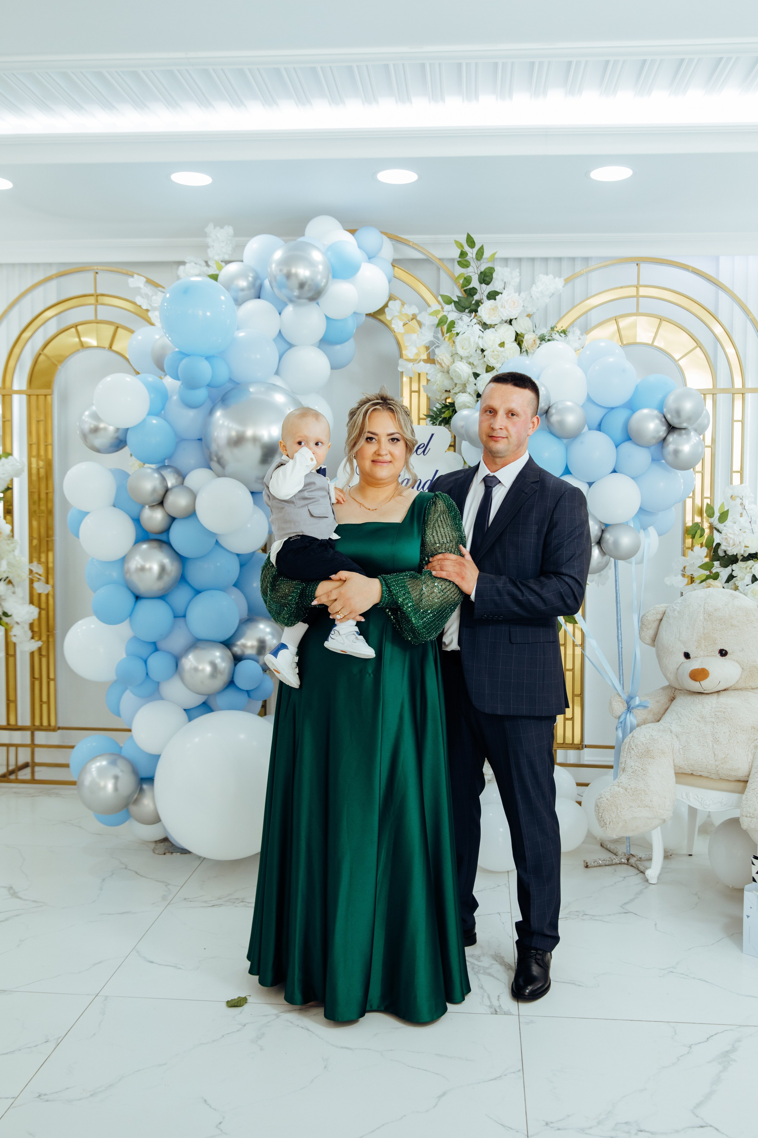 Ionel-Alessandro. Fotograf de nuntă și evenimente private!