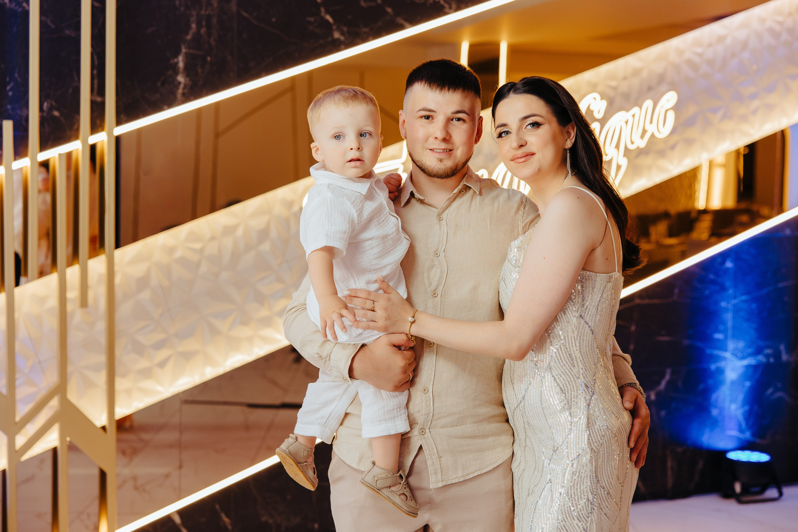 Delia. Fotograf de nuntă și evenimente private!