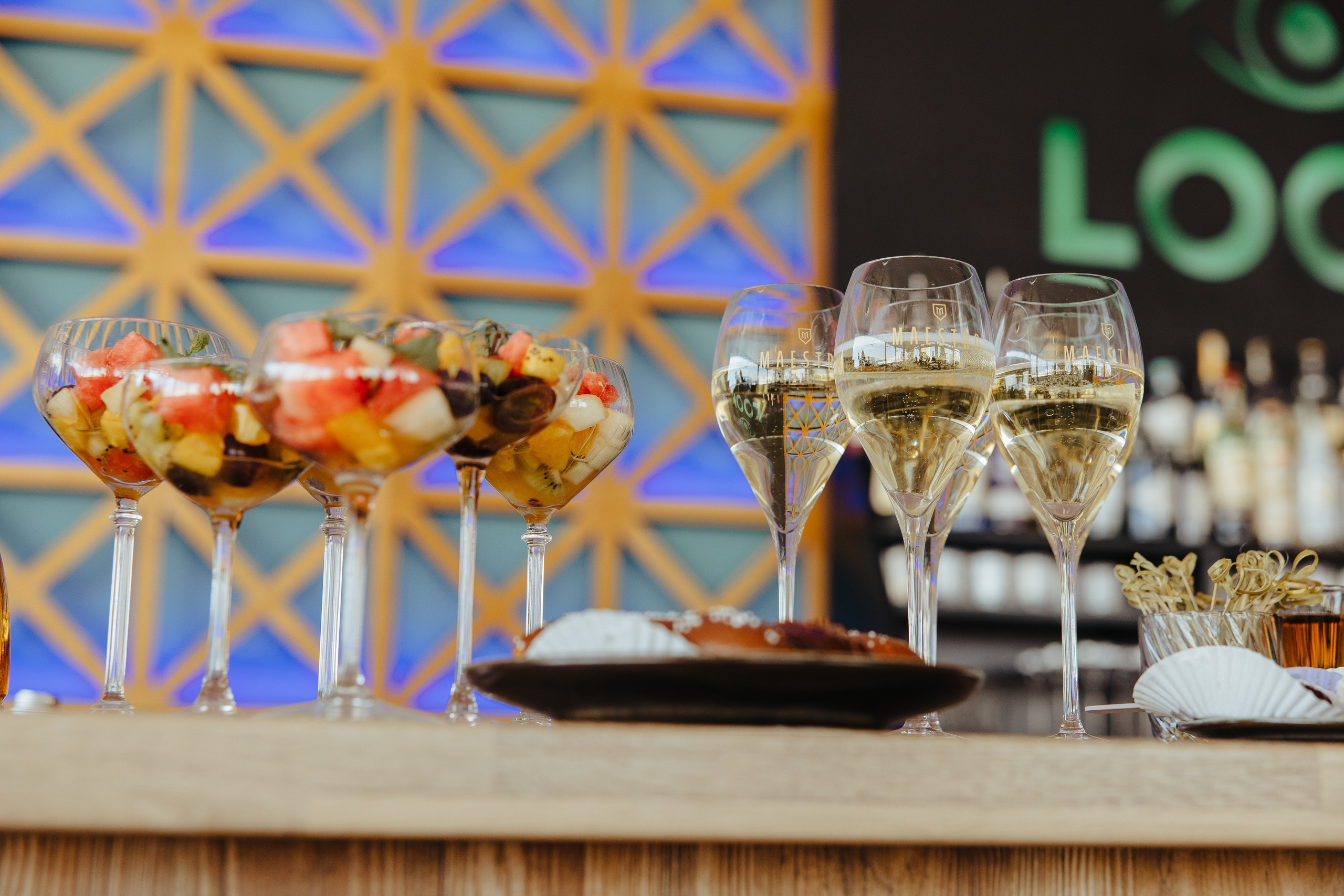 Nicoleta. Fotograf de nuntă și evenimente private!