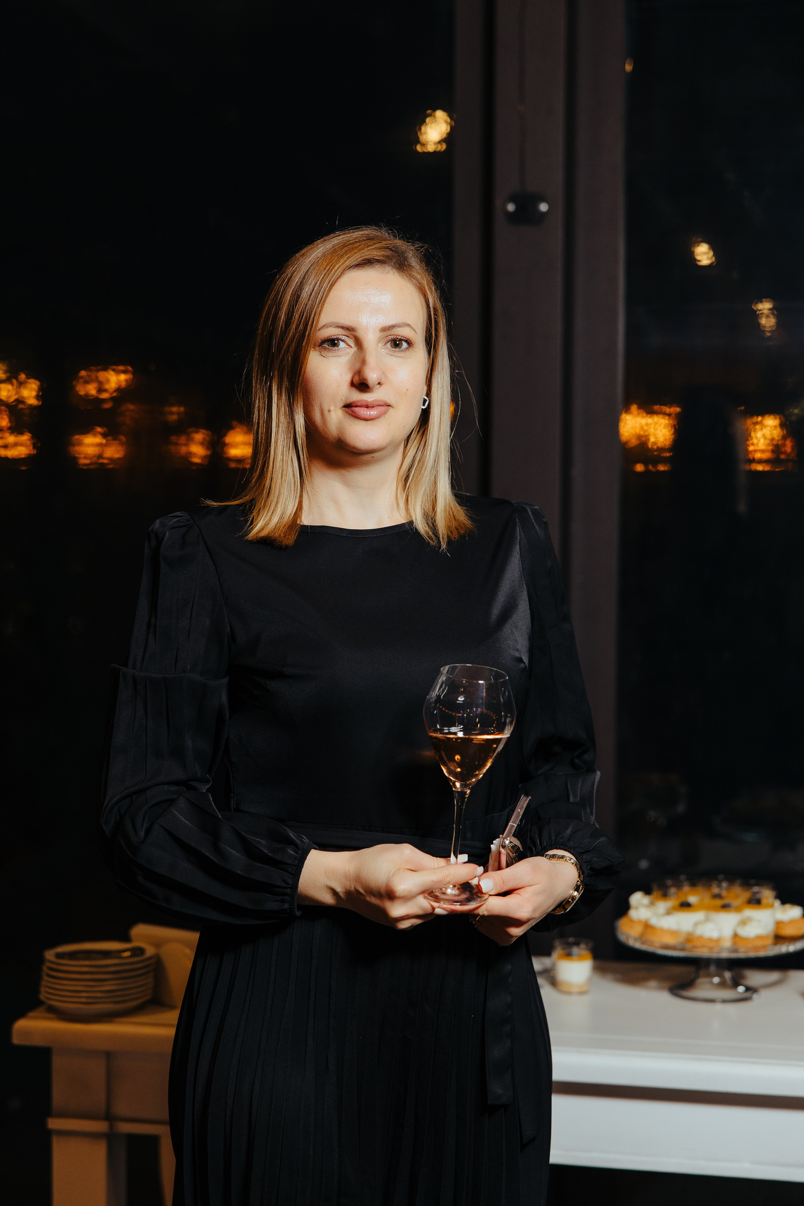 Mihai 40 ani. Fotograf de nuntă și evenimente private!