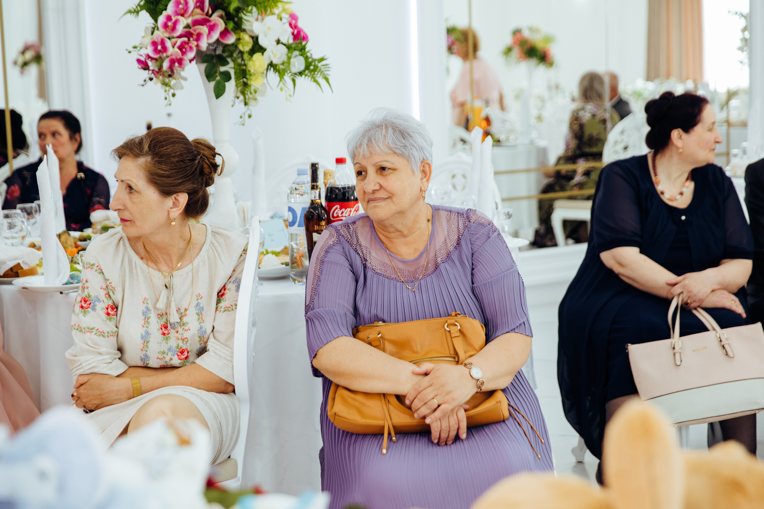 Ionel-Alessandro. Fotograf de nuntă și evenimente private!