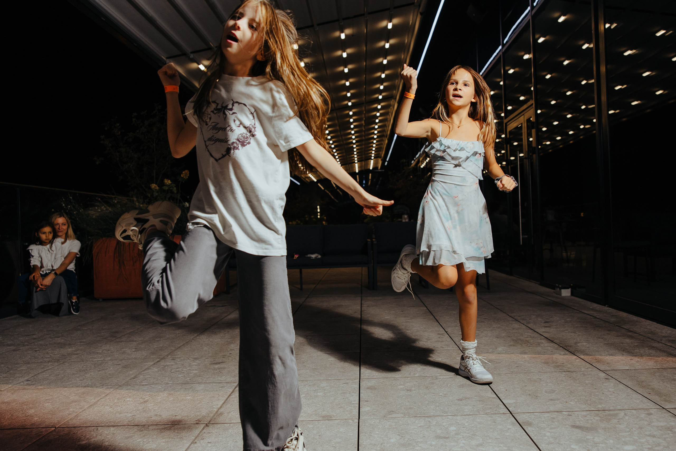 Oleg 40 ani. Fotograf de nuntă și evenimente private!