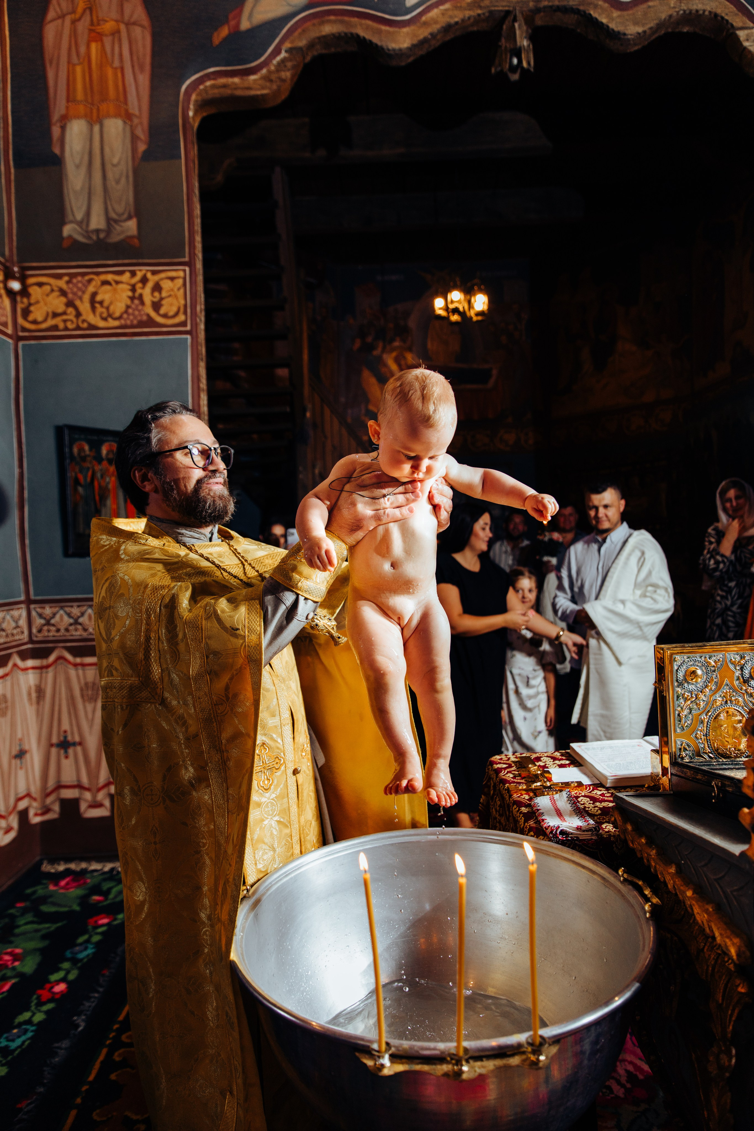 Antonia. Fotograf de nuntă și evenimente private!