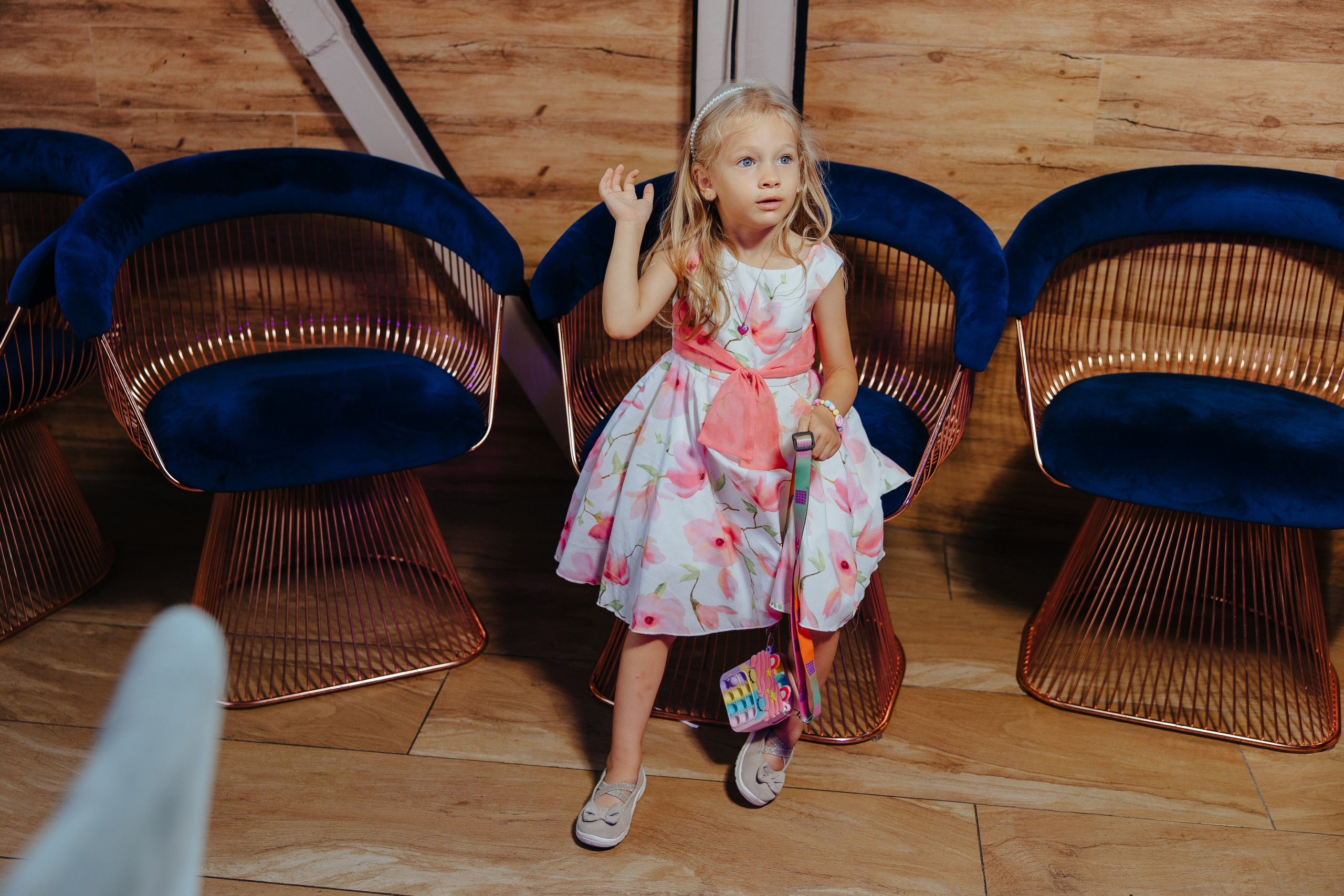 Nicoleta. Fotograf de nuntă și evenimente private!