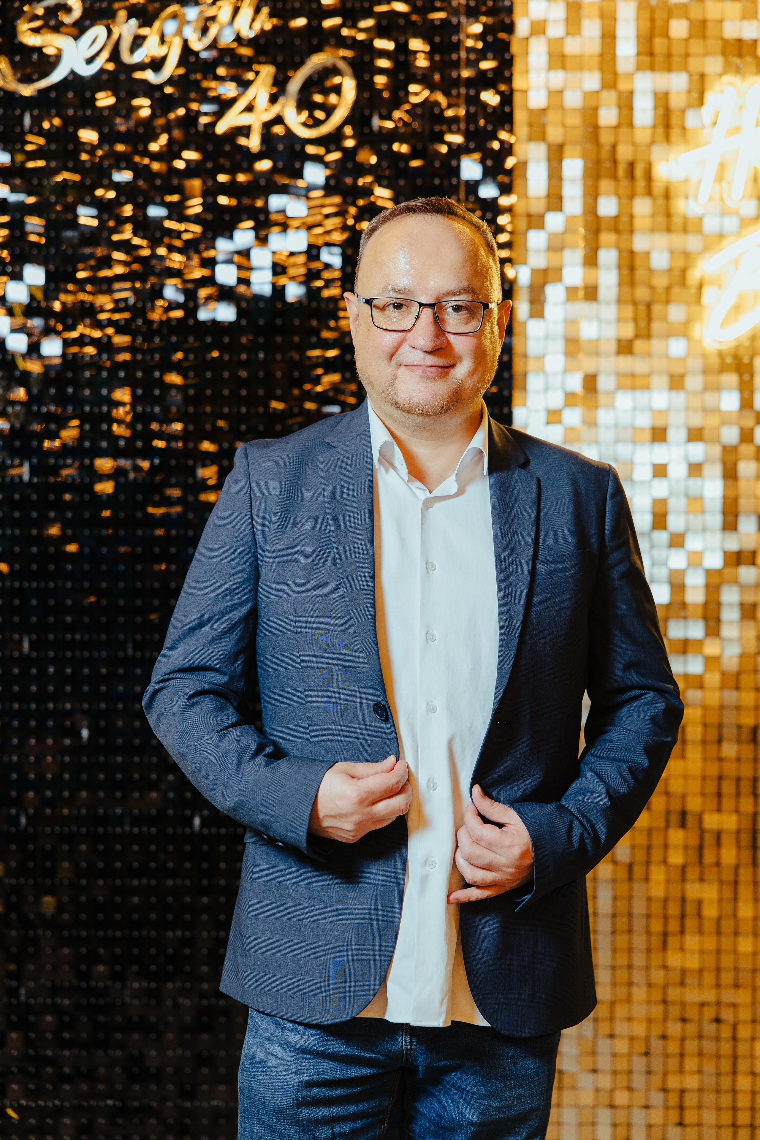 Sergiu 40 ani. Fotograf de nuntă și evenimente private!