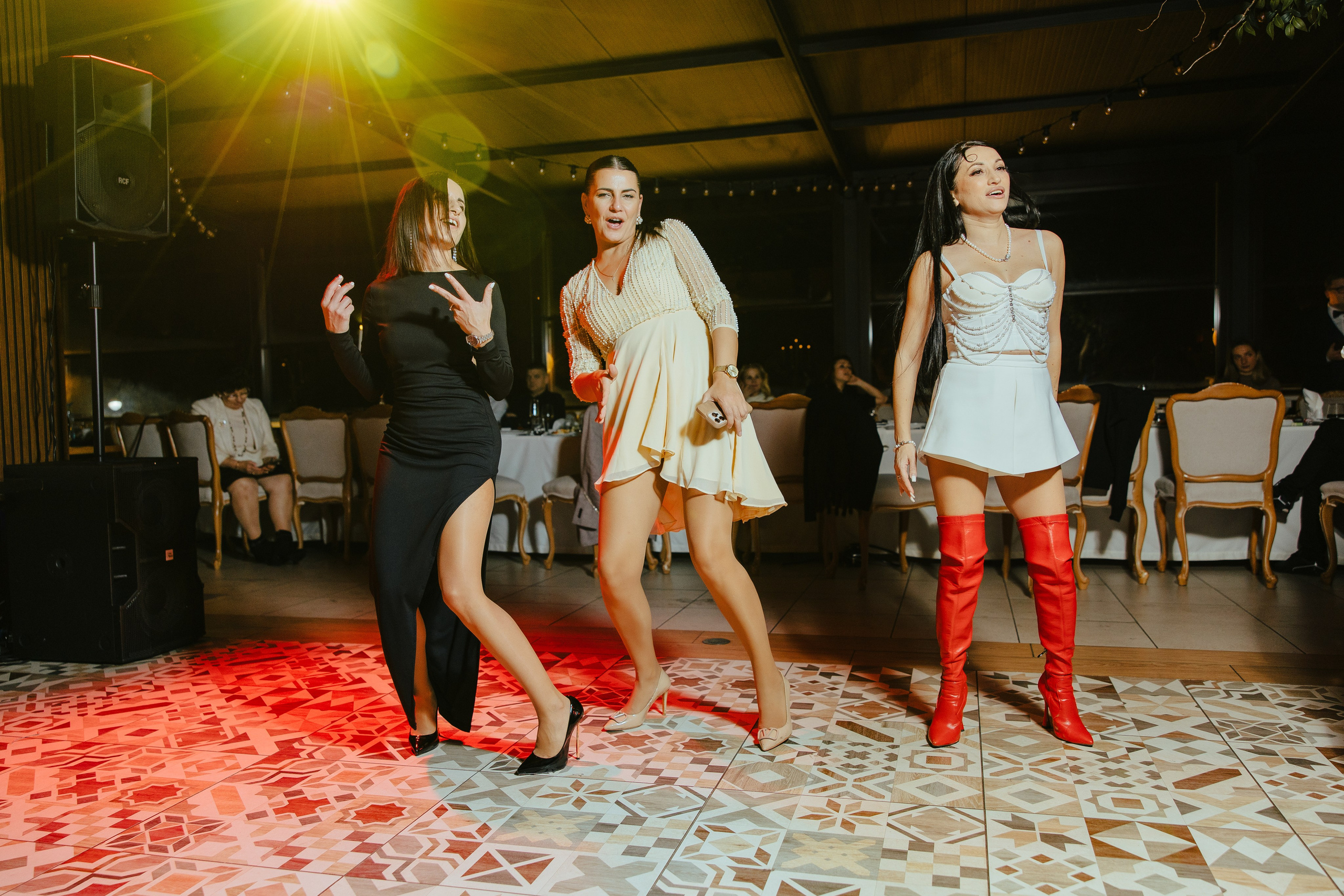 Sergiu 40 ani. Fotograf de nuntă și evenimente private!