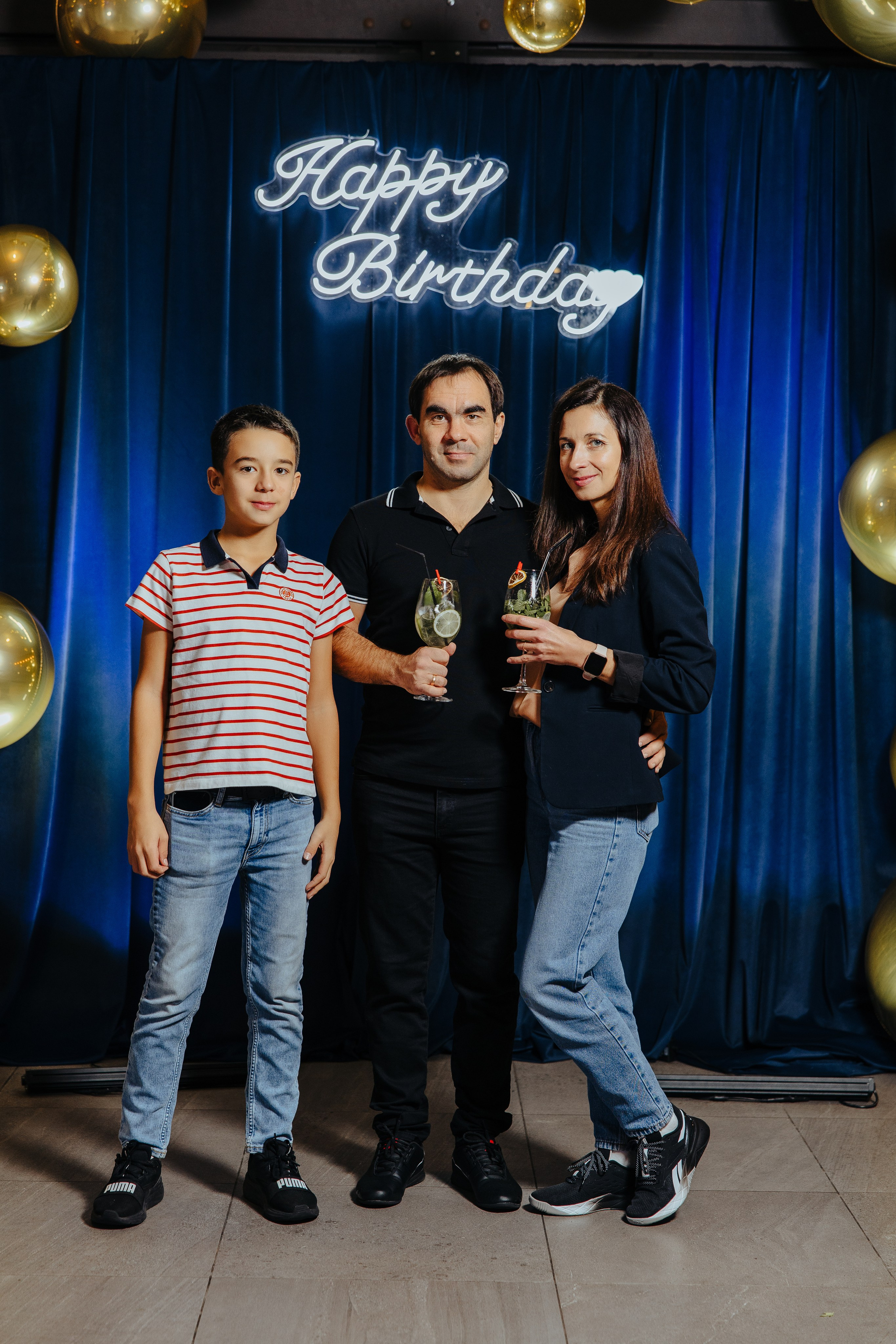 Mihai 40 ani. Fotograf de nuntă și evenimente private!