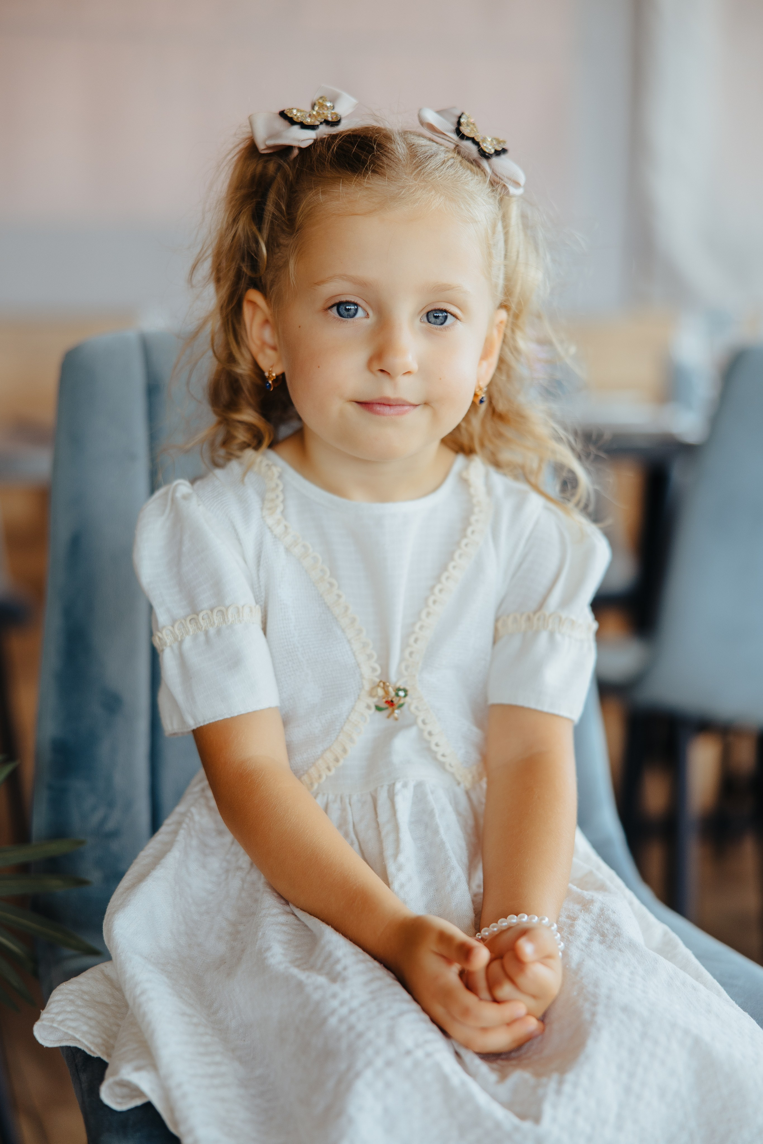 Nicoleta. Fotograf de nuntă și evenimente private!