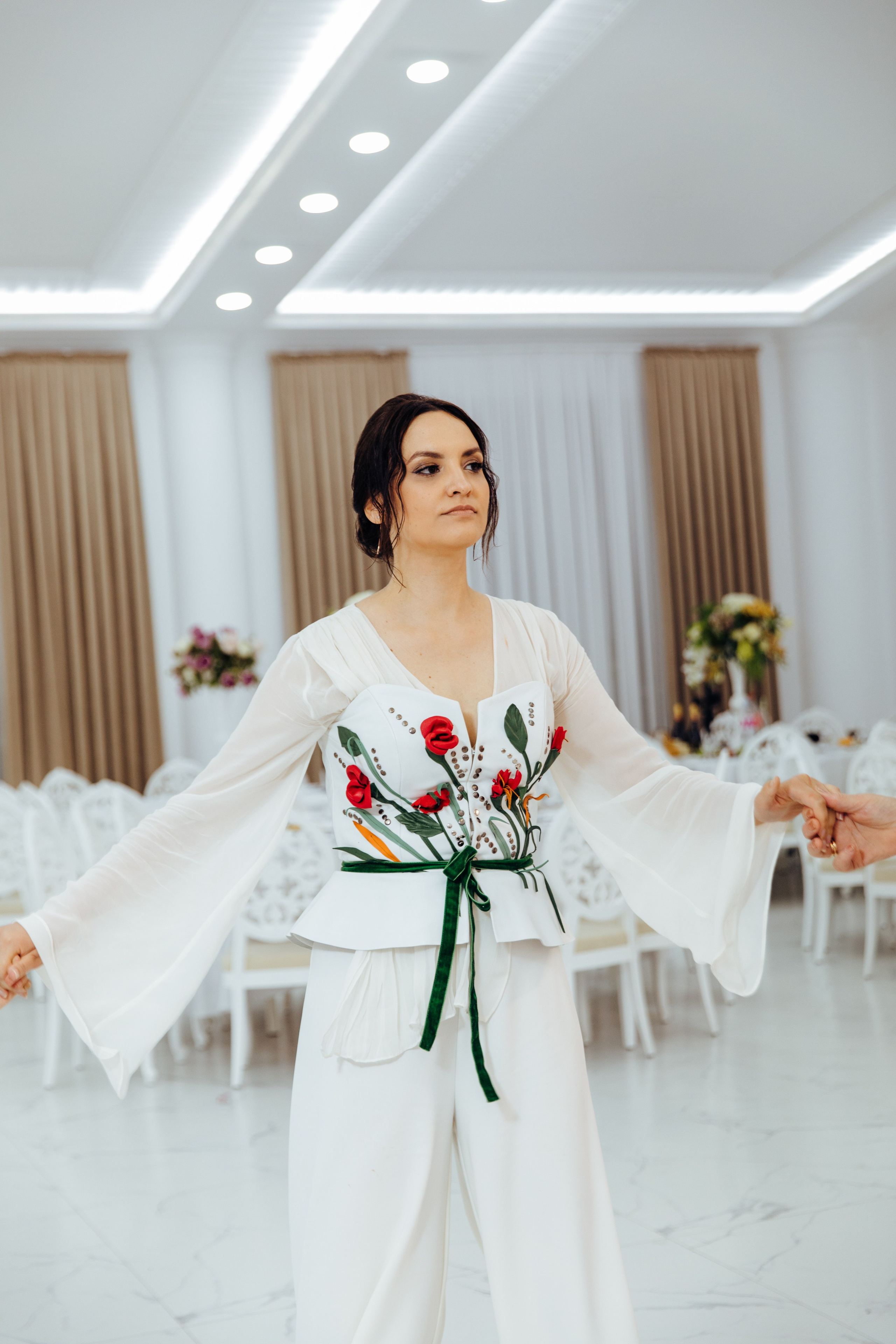 Ionel-Alessandro. Fotograf de nuntă și evenimente private!