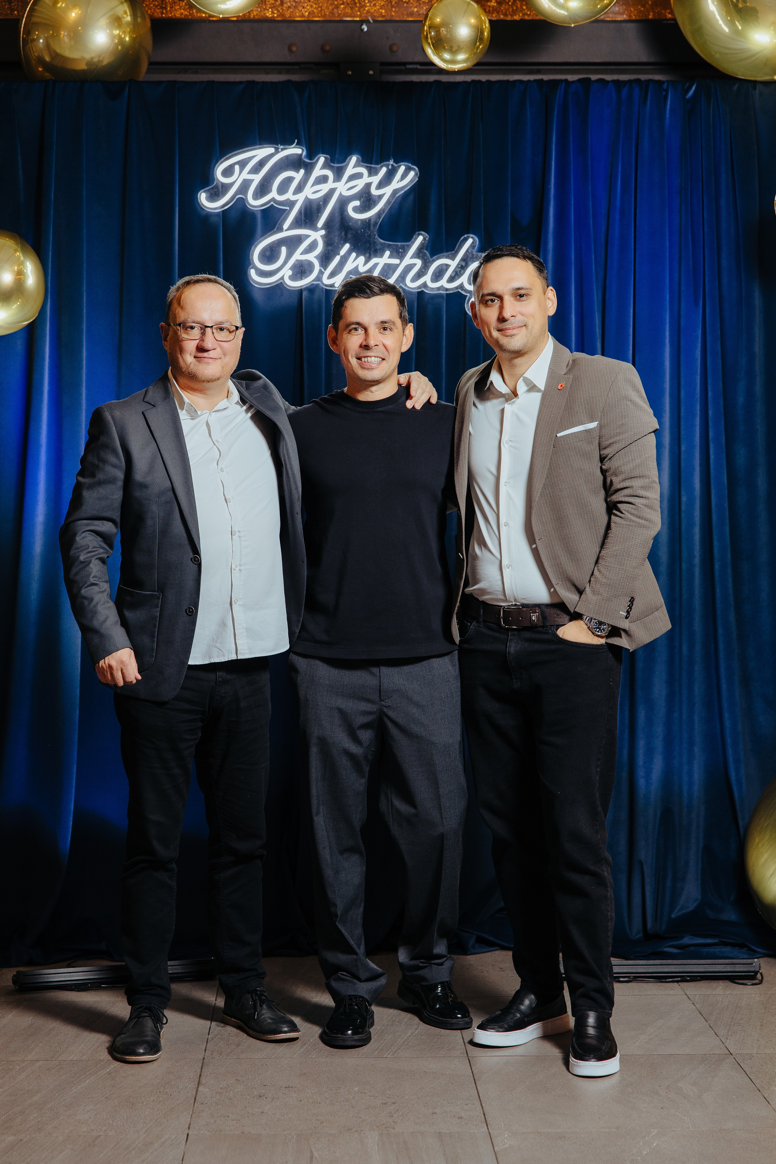 Mihai 40 ani. Fotograf de nuntă și evenimente private!