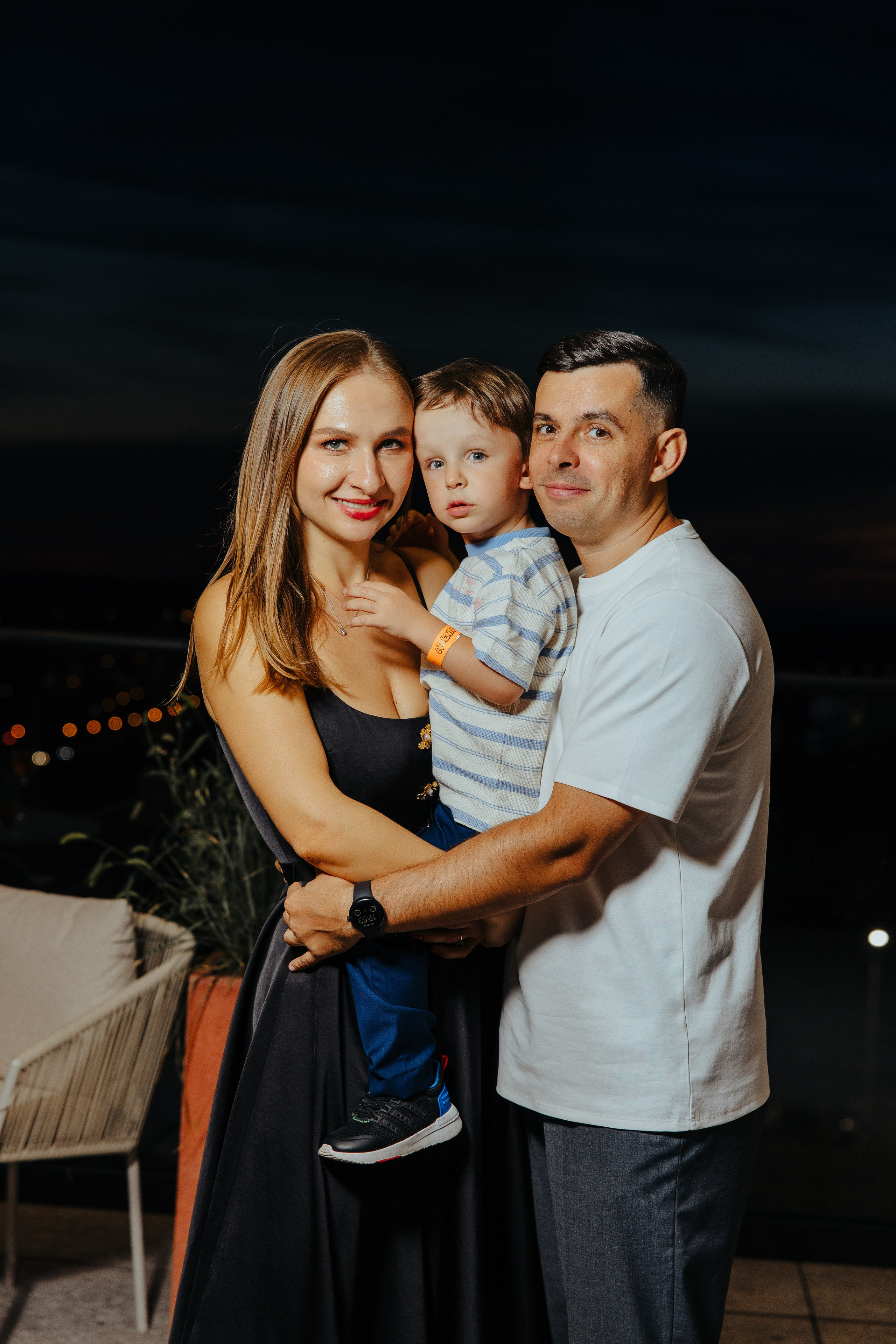 Oleg 40 ani. Fotograf de nuntă și evenimente private!