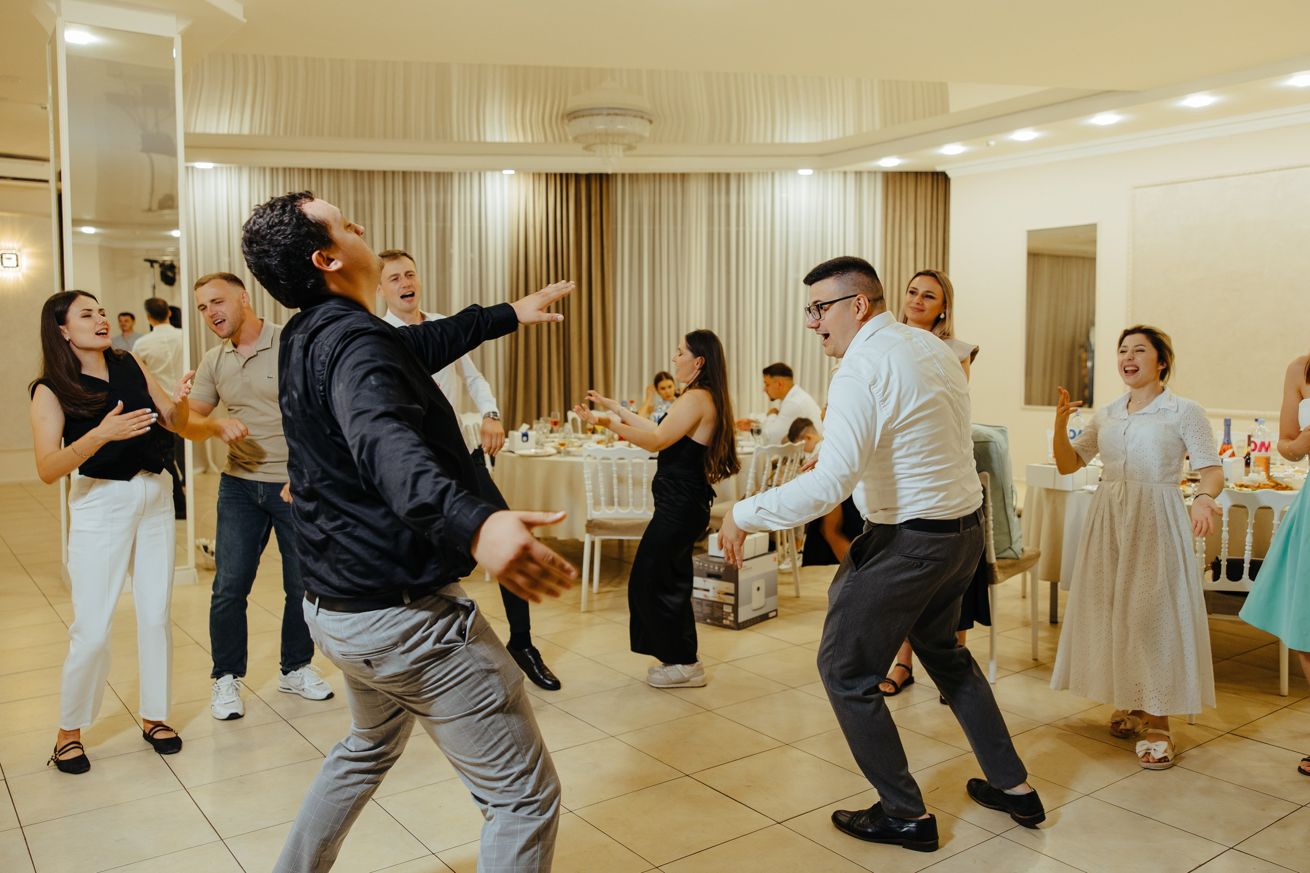 Saul. Fotograf de nuntă și evenimente private!