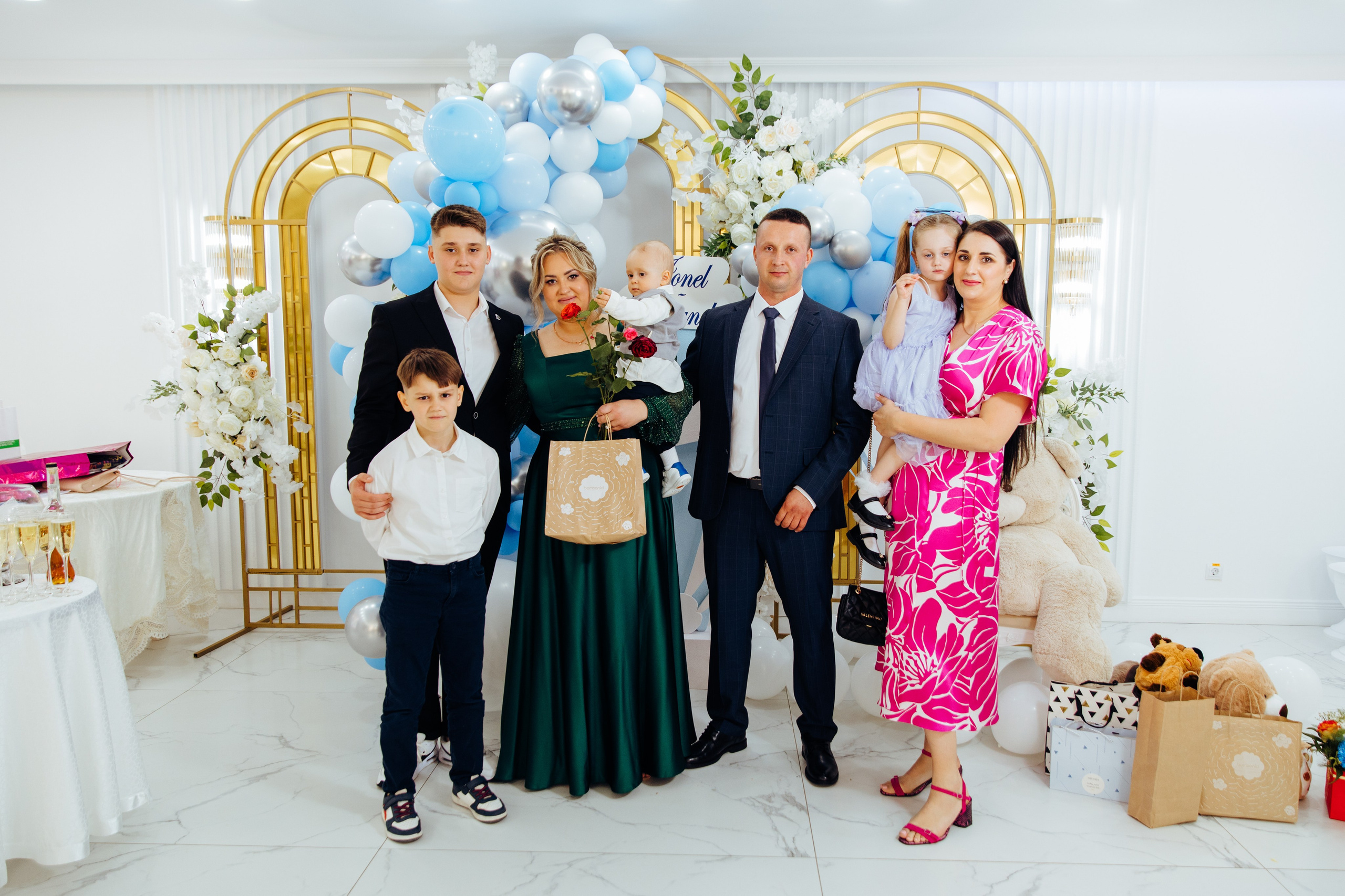 Ionel-Alessandro. Fotograf de nuntă și evenimente private!