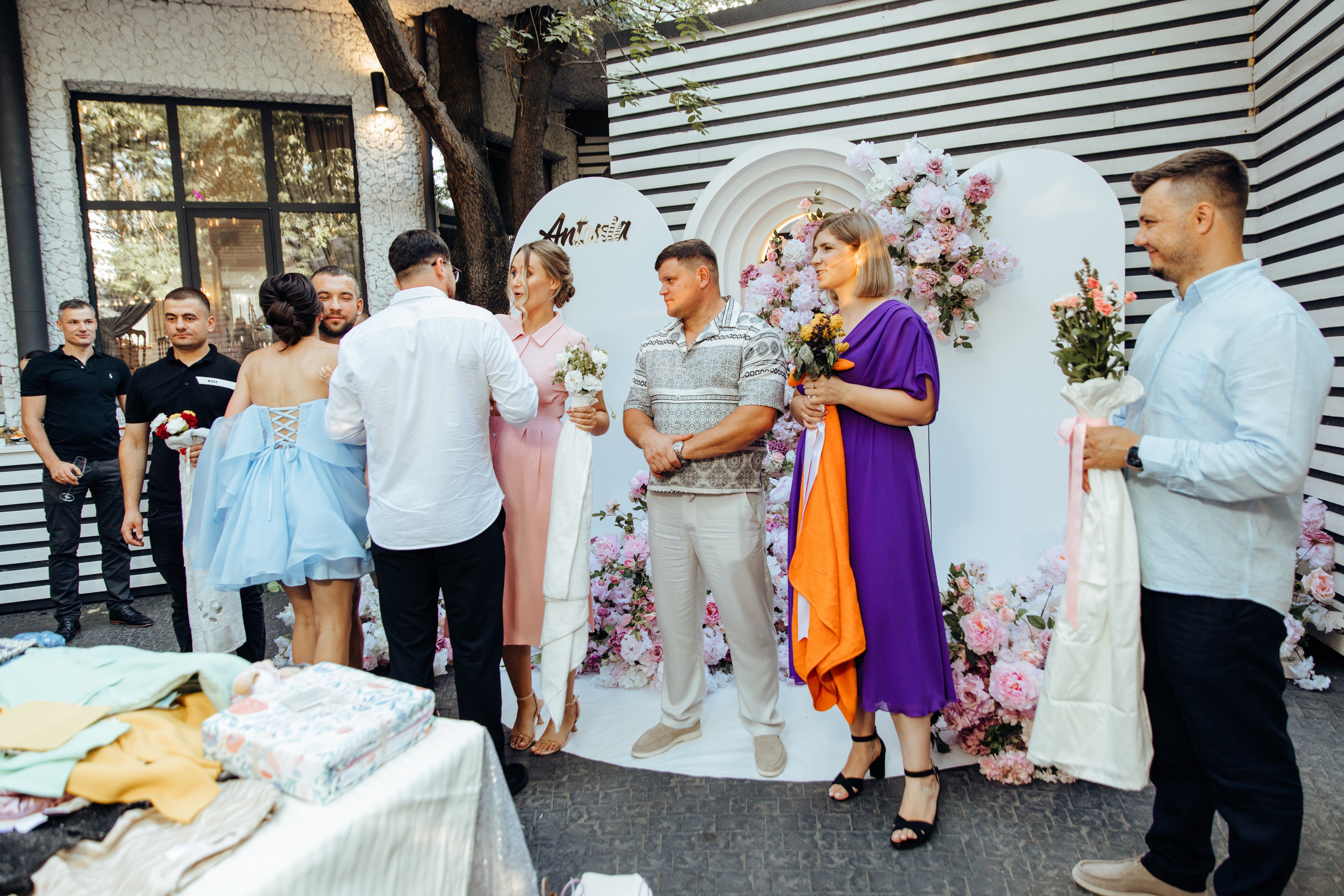 Antonia. Fotograf de nuntă și evenimente private!