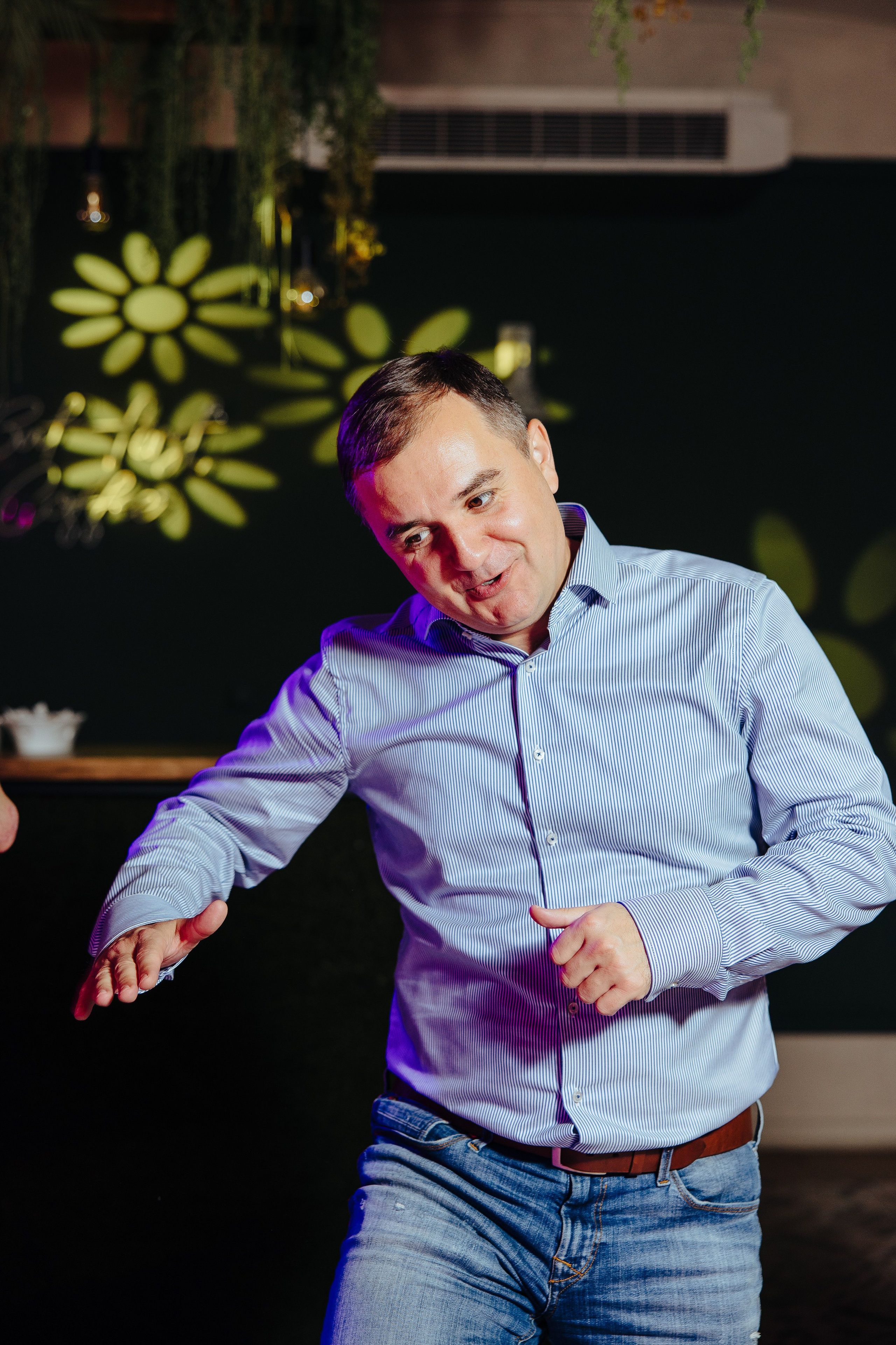 Sergiu 40 ani. Fotograf de nuntă și evenimente private!