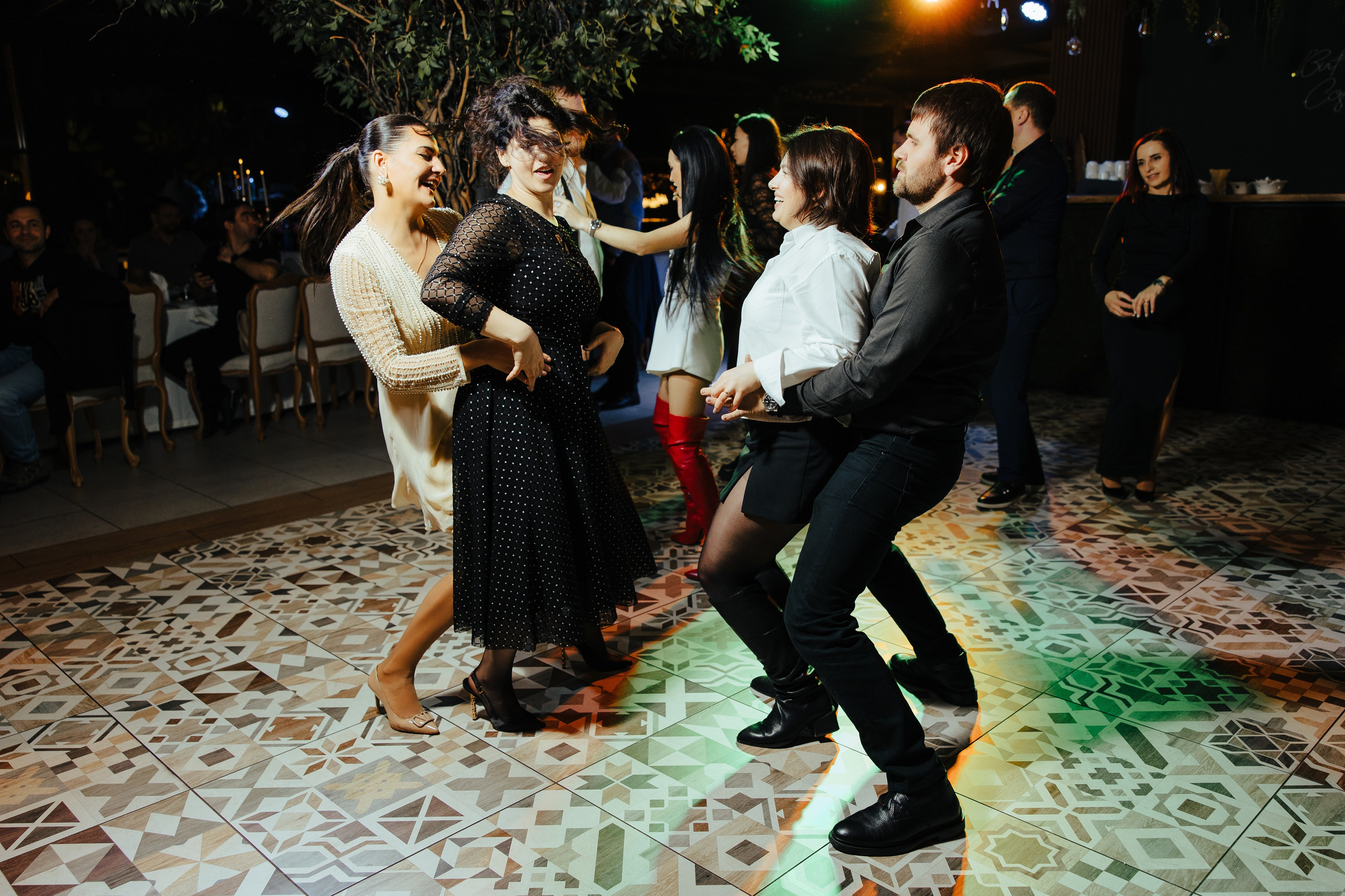 Sergiu 40 ani. Fotograf de nuntă și evenimente private!