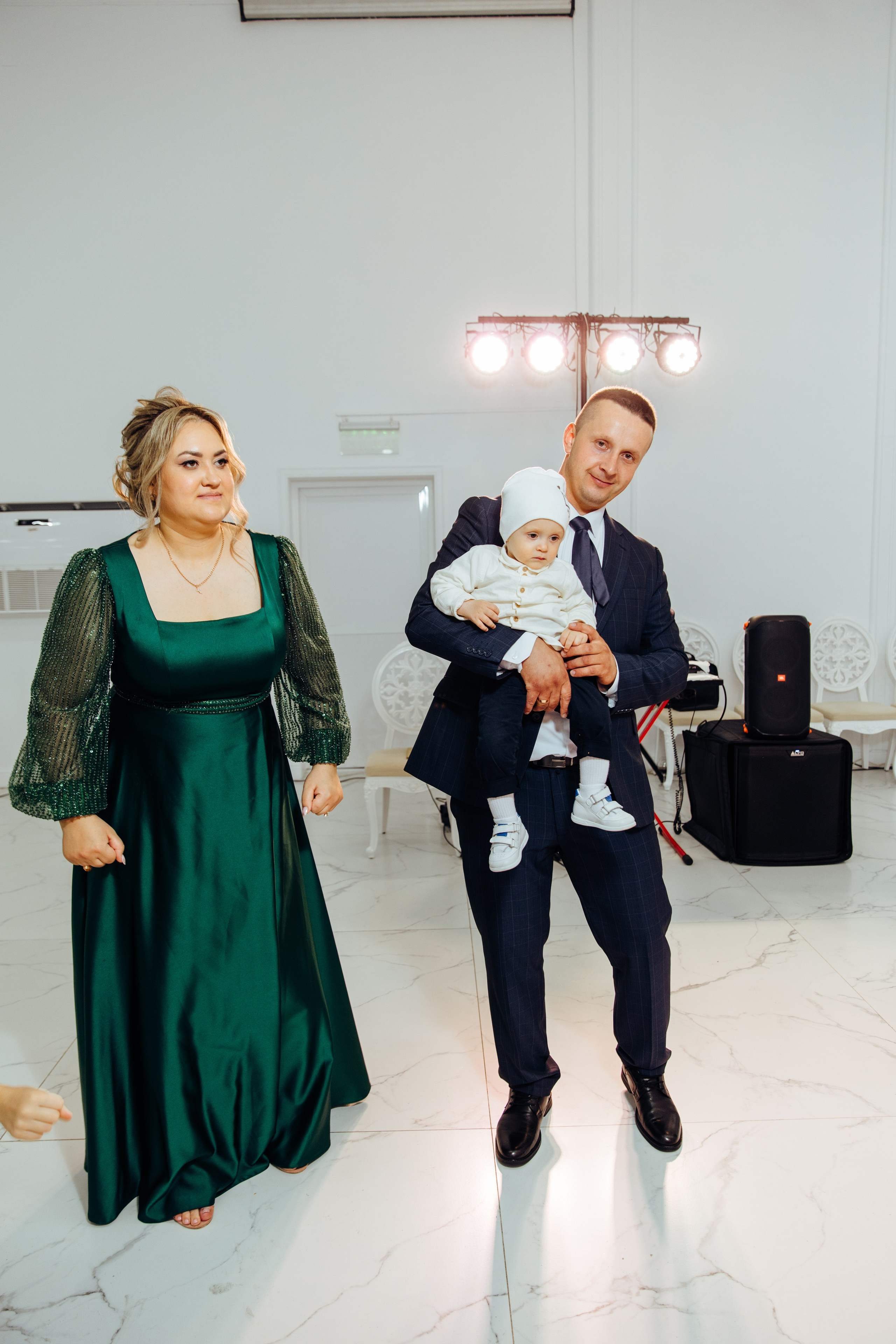 Ionel-Alessandro. Fotograf de nuntă și evenimente private!