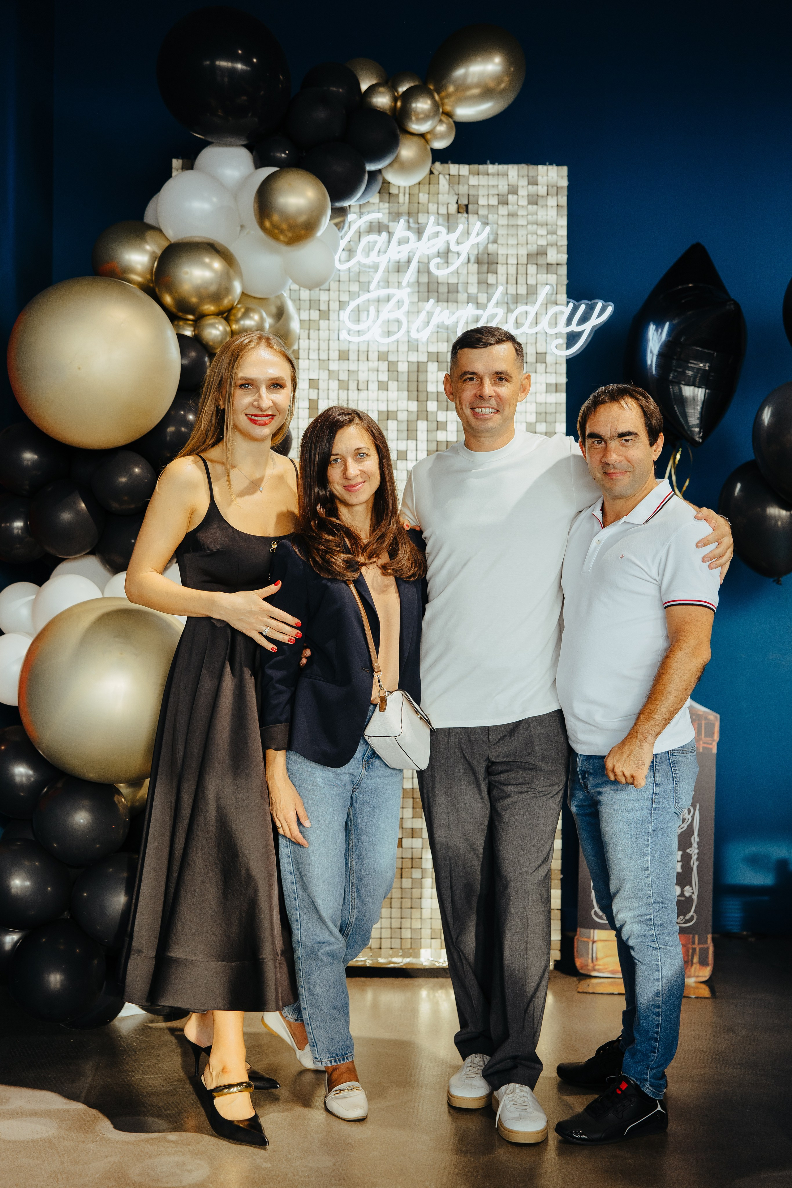 Oleg 40 ani. Fotograf de nuntă și evenimente private!