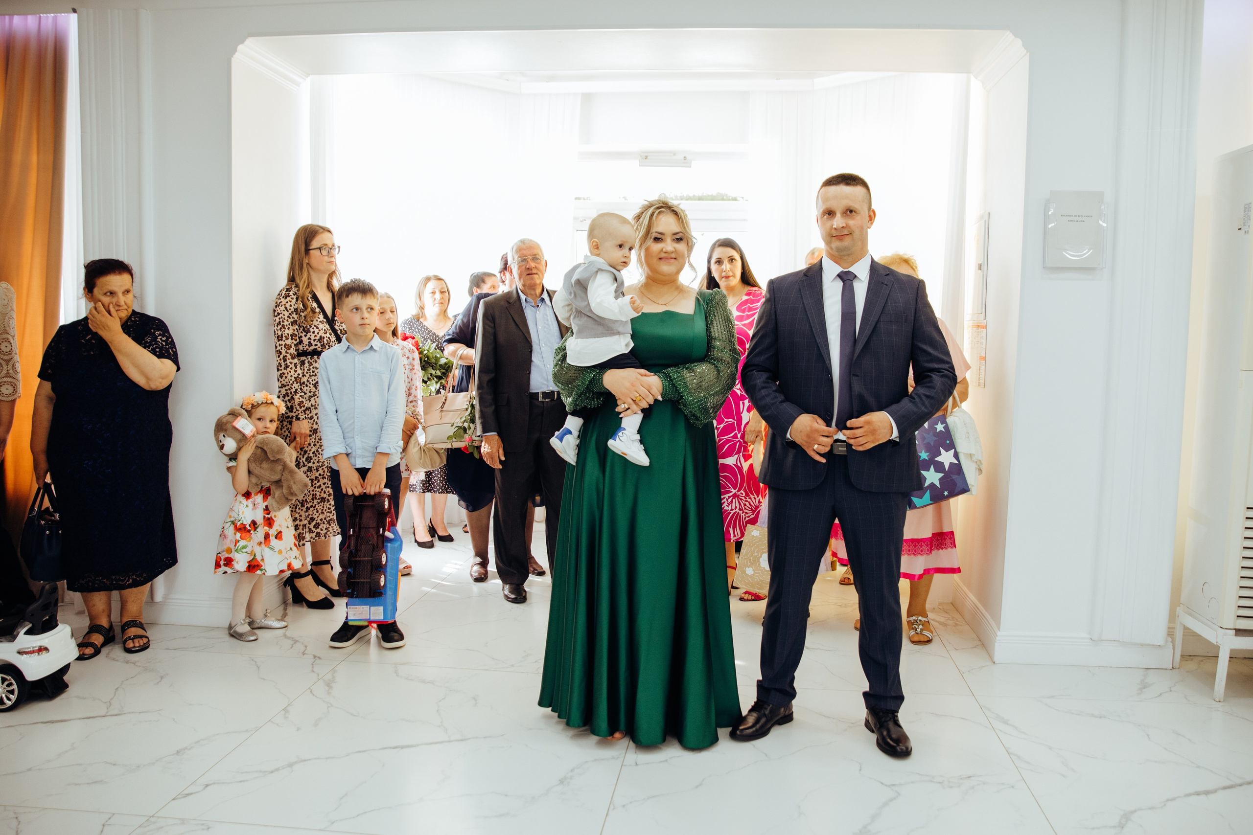 Ionel-Alessandro. Fotograf de nuntă și evenimente private!