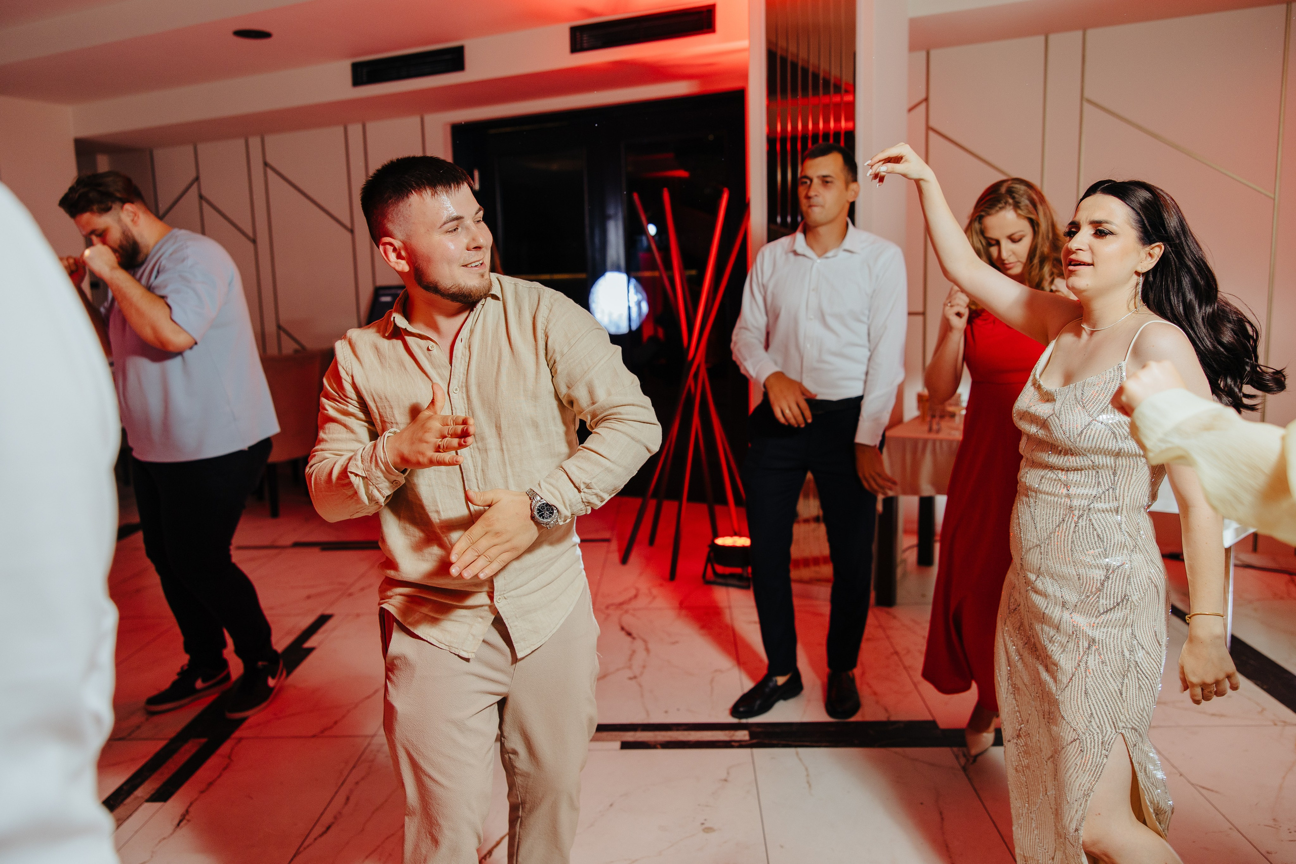 Delia. Fotograf de nuntă și evenimente private!