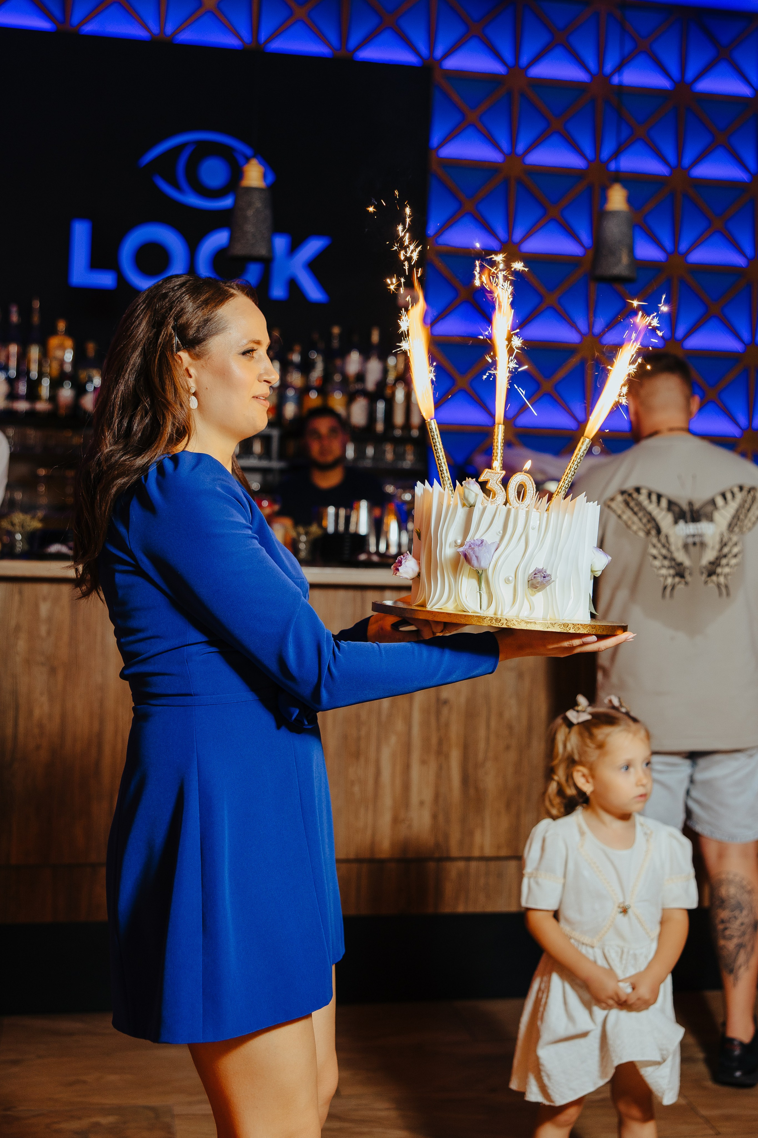 Nicoleta. Fotograf de nuntă și evenimente private!