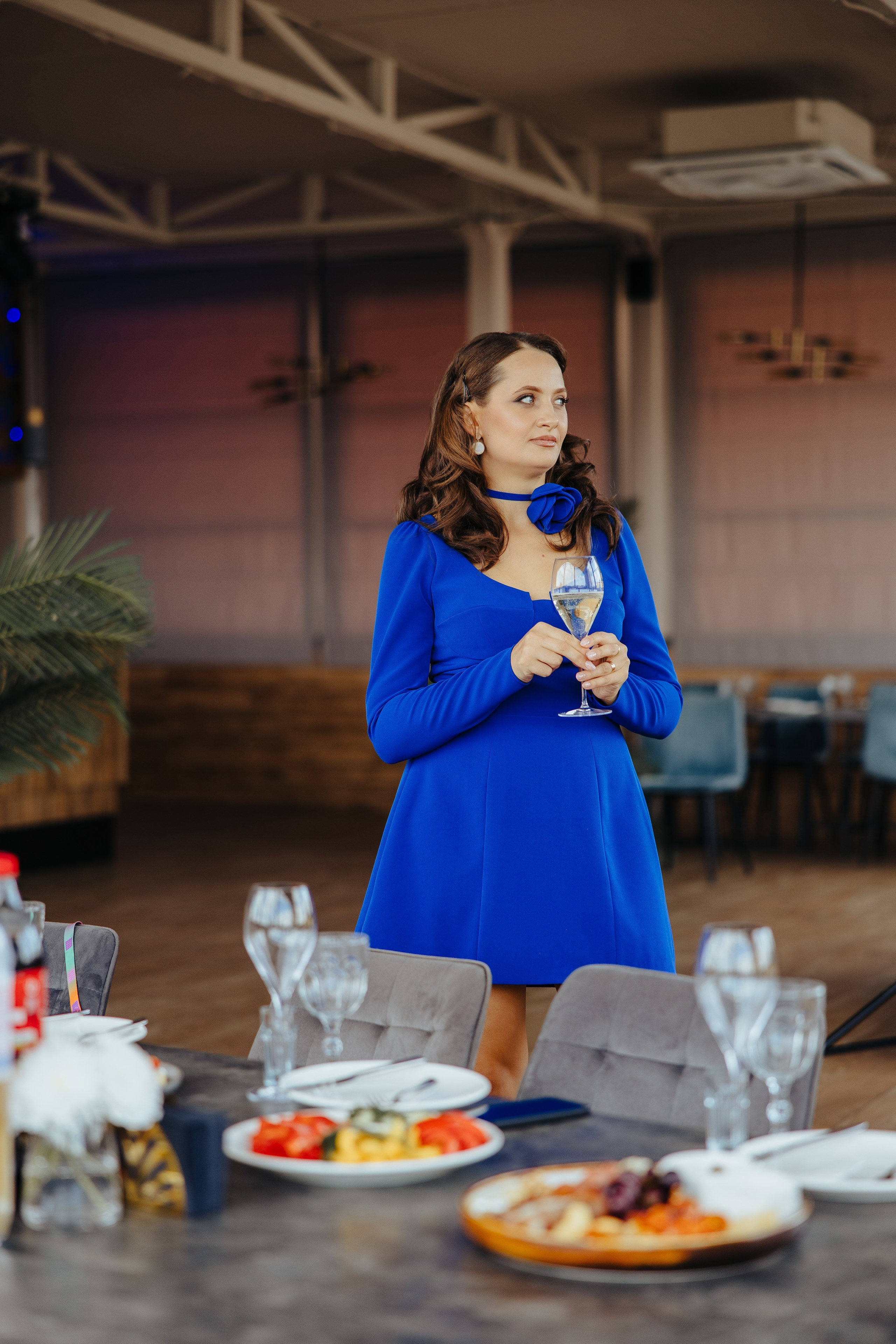 Nicoleta. Fotograf de nuntă și evenimente private!