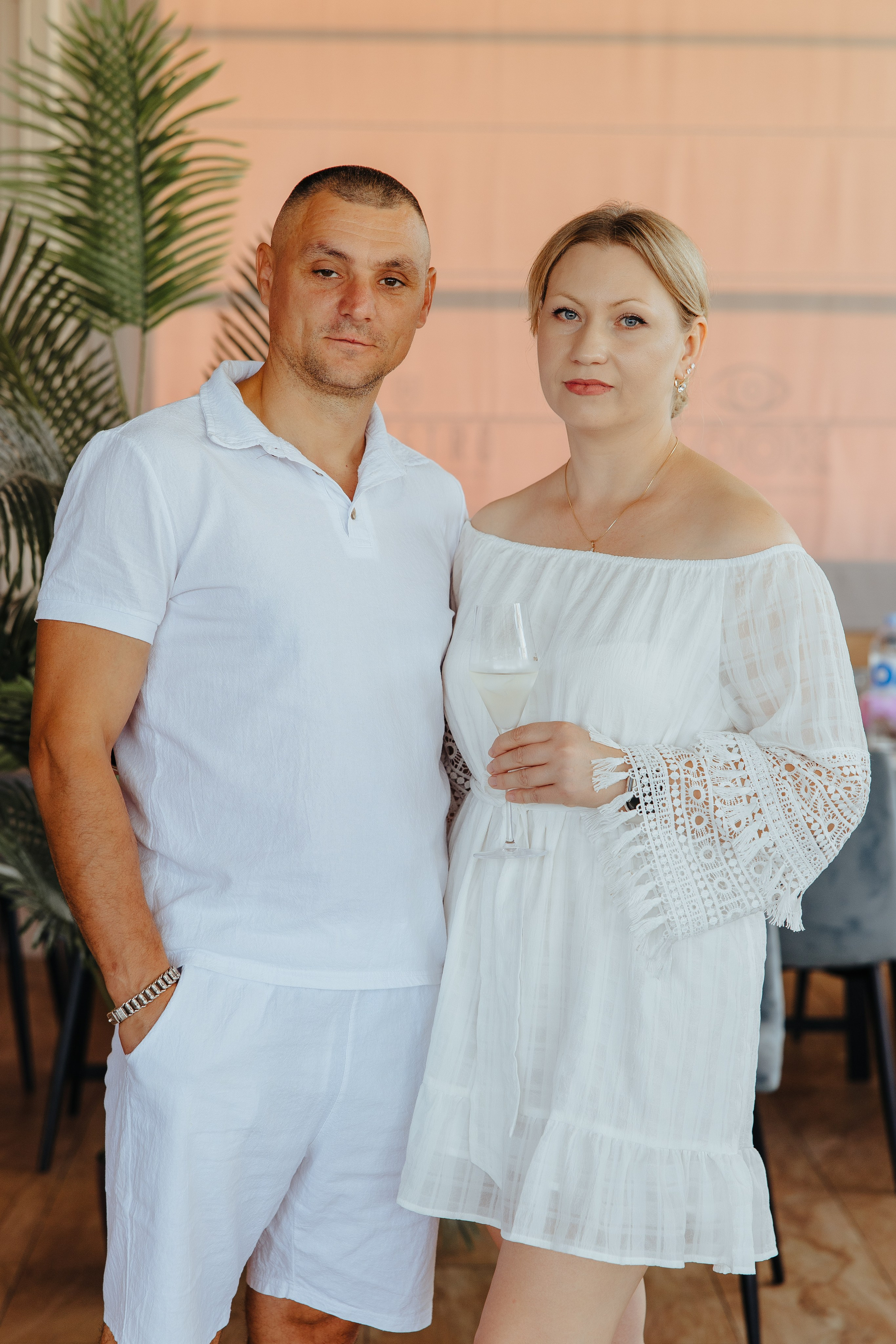 Nicoleta. Fotograf de nuntă și evenimente private!