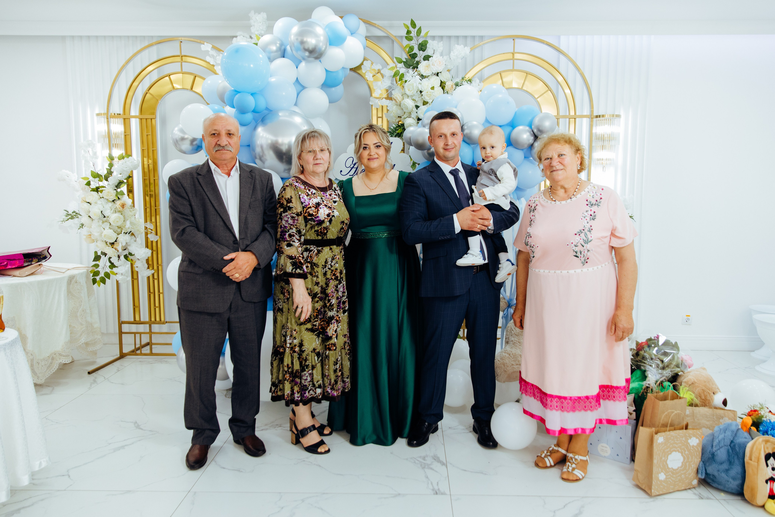 Ionel-Alessandro. Fotograf de nuntă și evenimente private!