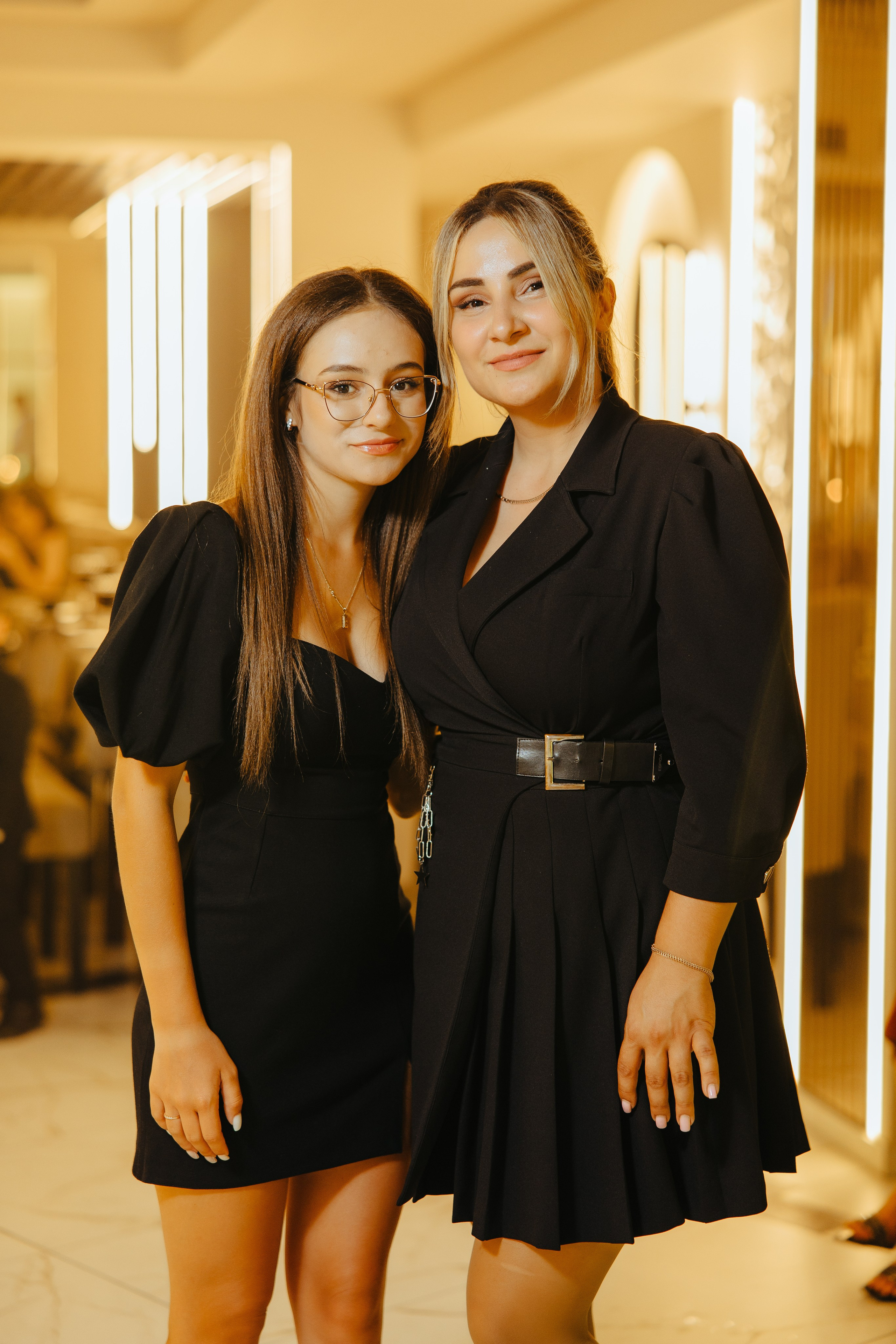 Delia. Fotograf de nuntă și evenimente private!