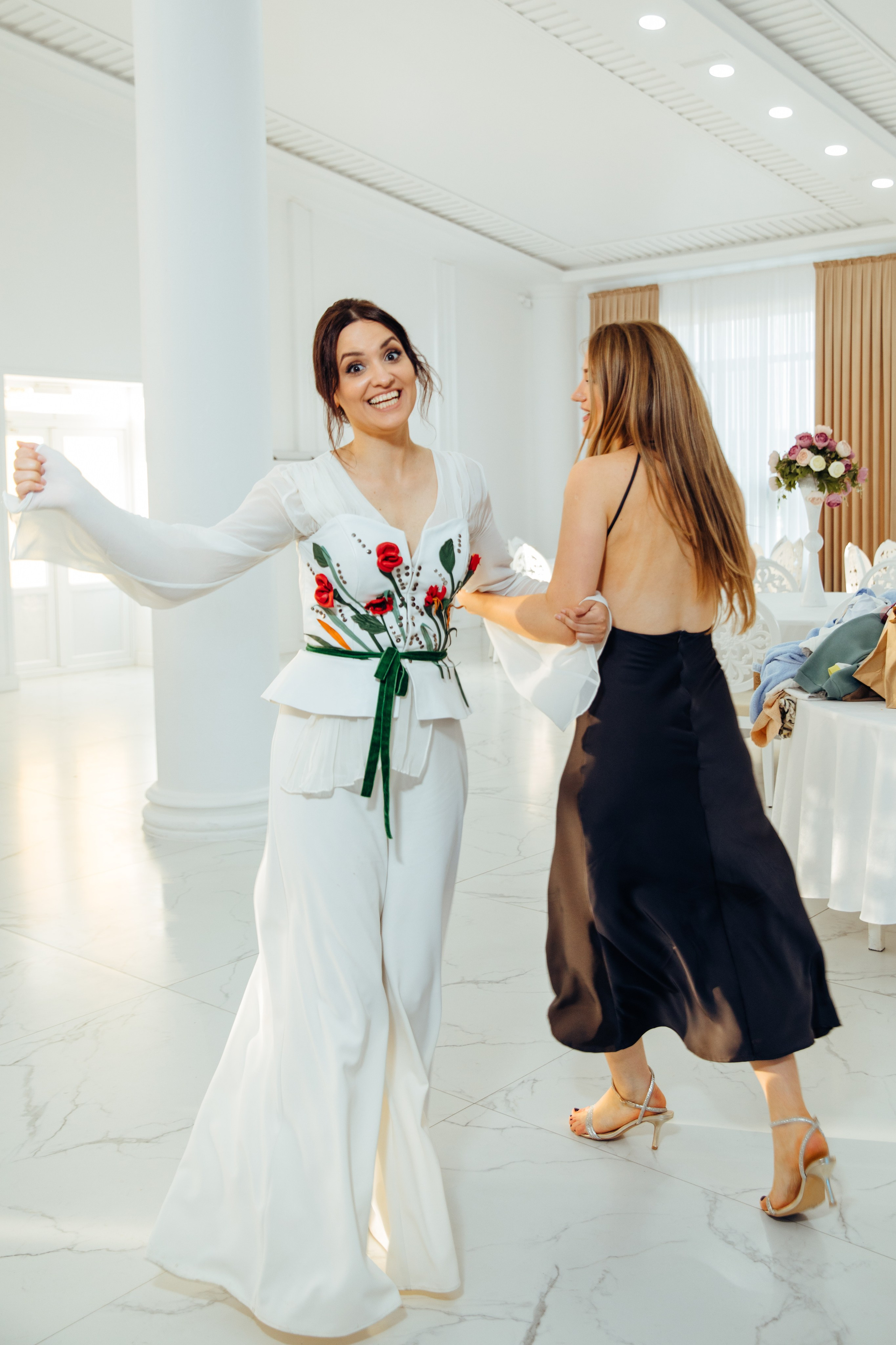 Ionel-Alessandro. Fotograf de nuntă și evenimente private!