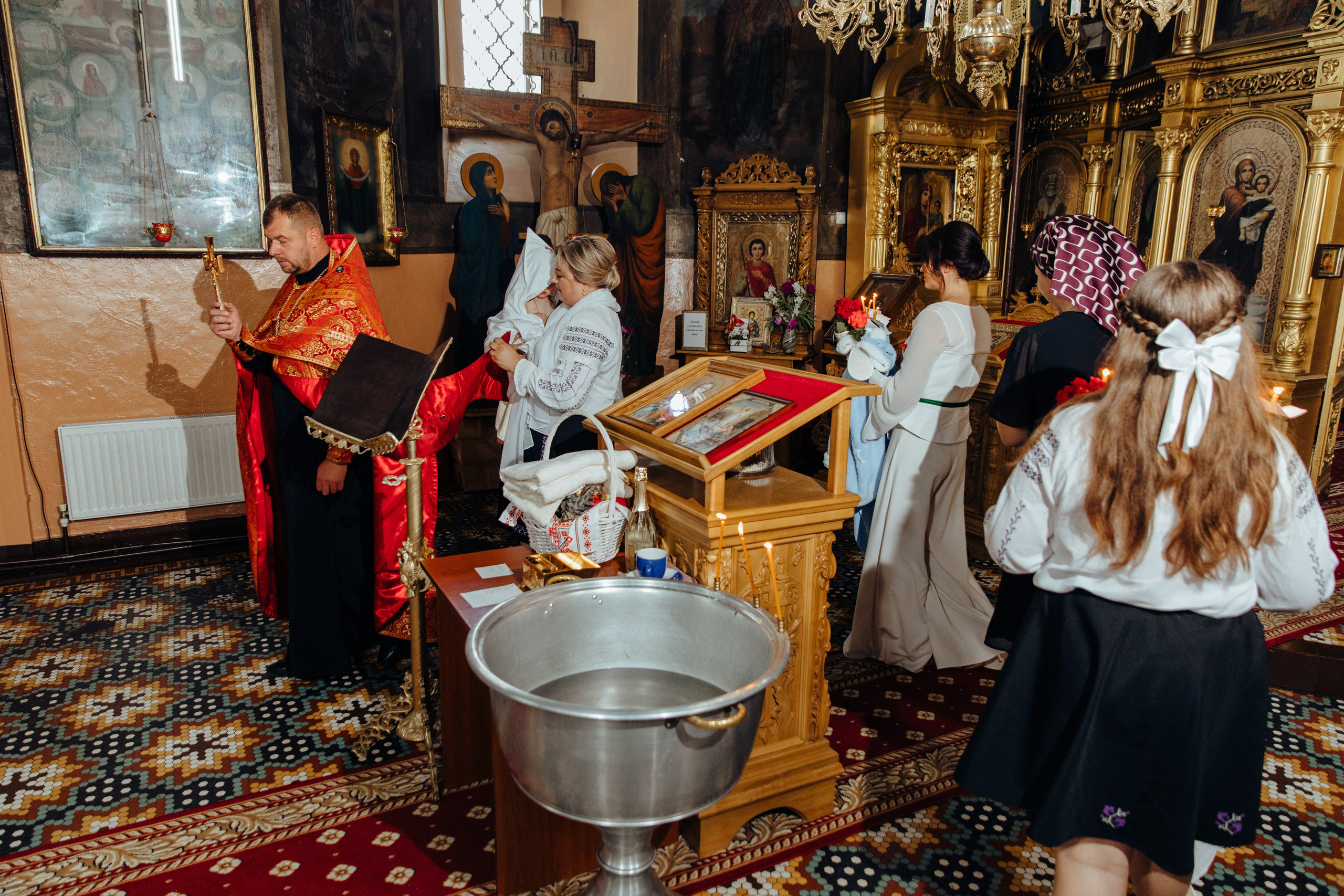 Botez Ionel. Fotograf de nuntă și evenimente private!