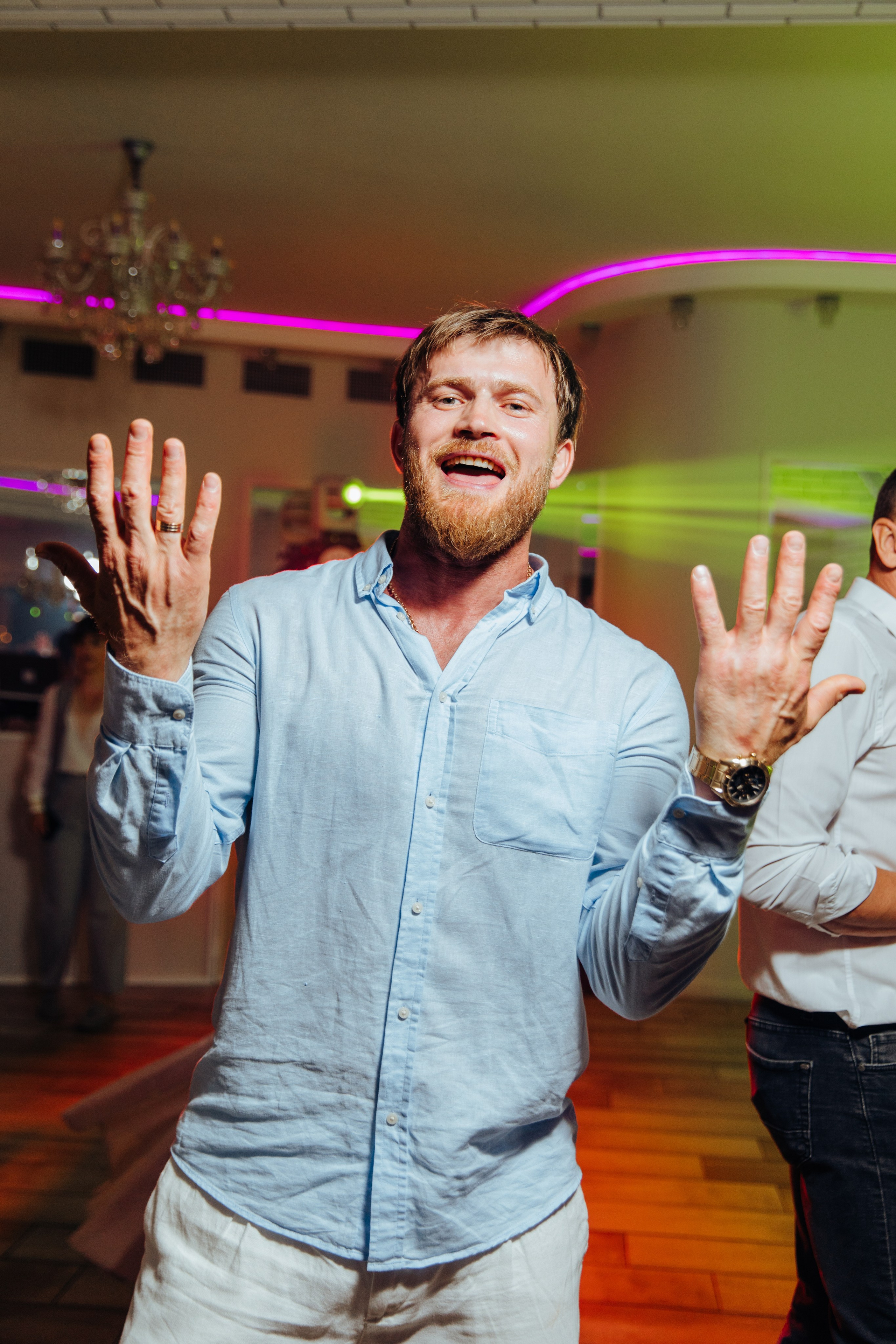 Antonia. Fotograf de nuntă și evenimente private!